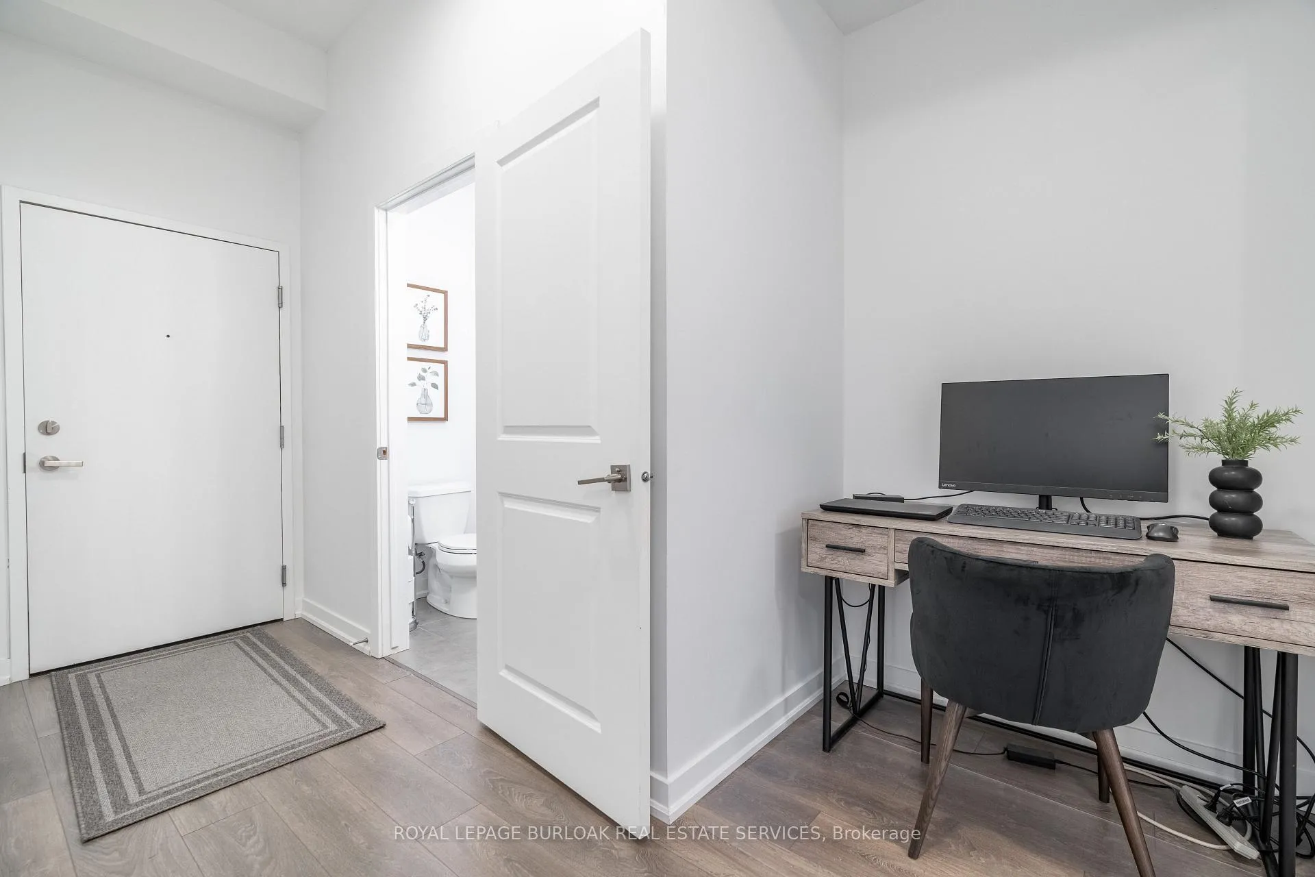 Photo 7 of Unit 114, 4040 Upper Middle Road, Burlington, Tansley — HOMEH