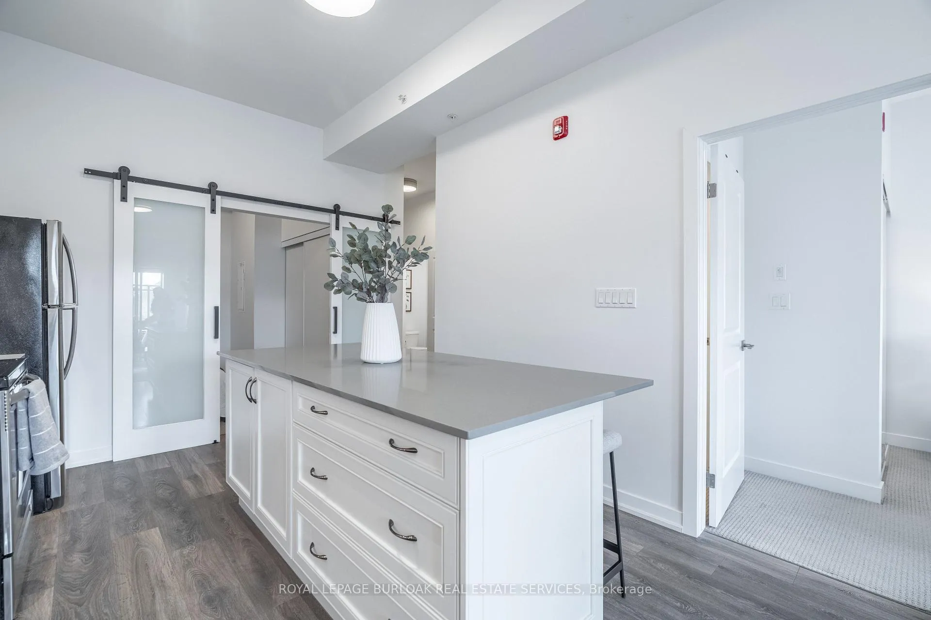 Photo 12 of Unit 114, 4040 Upper Middle Road, Burlington, Tansley — HOMEH