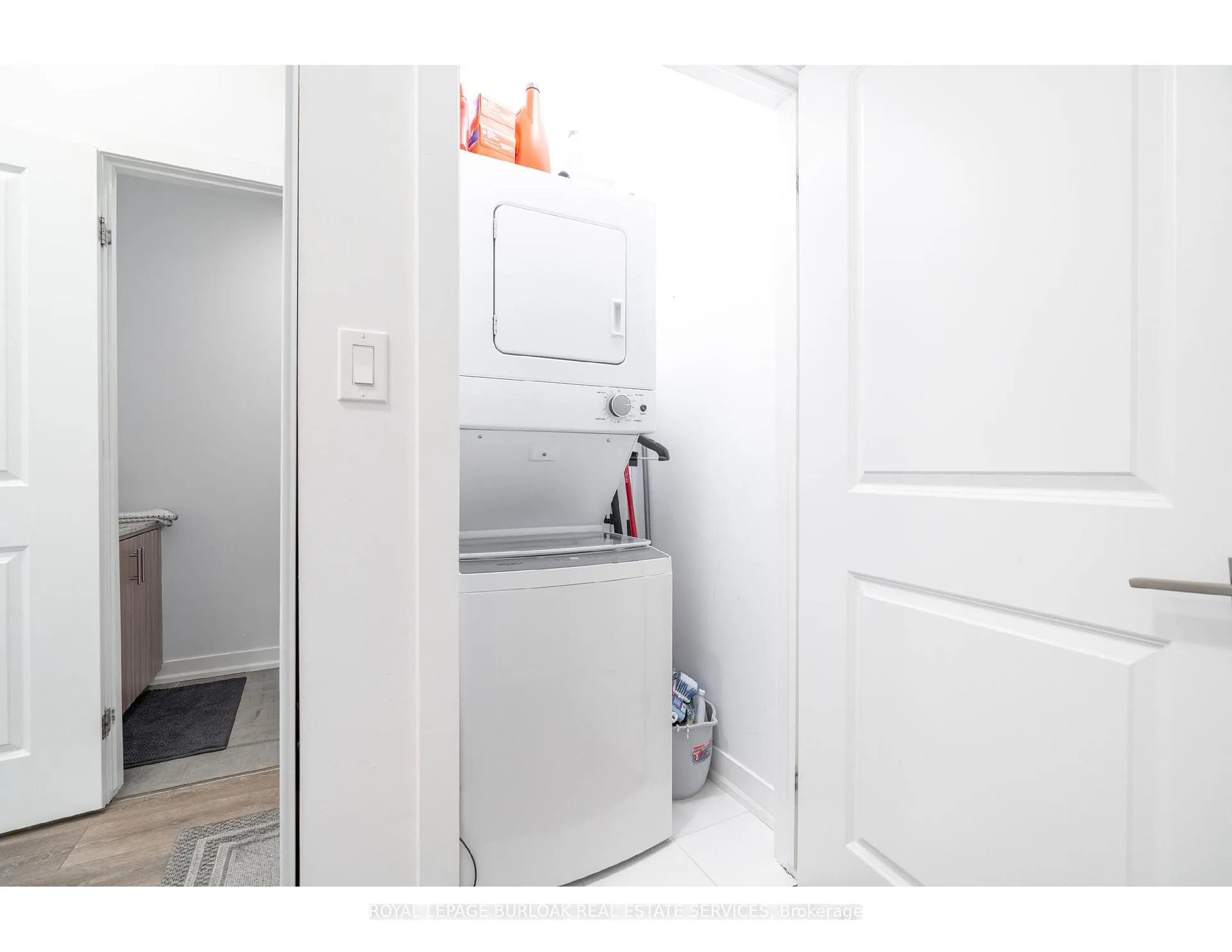 Photo 21 of Unit 114, 4040 Upper Middle Road, Burlington, Tansley — HOMEH