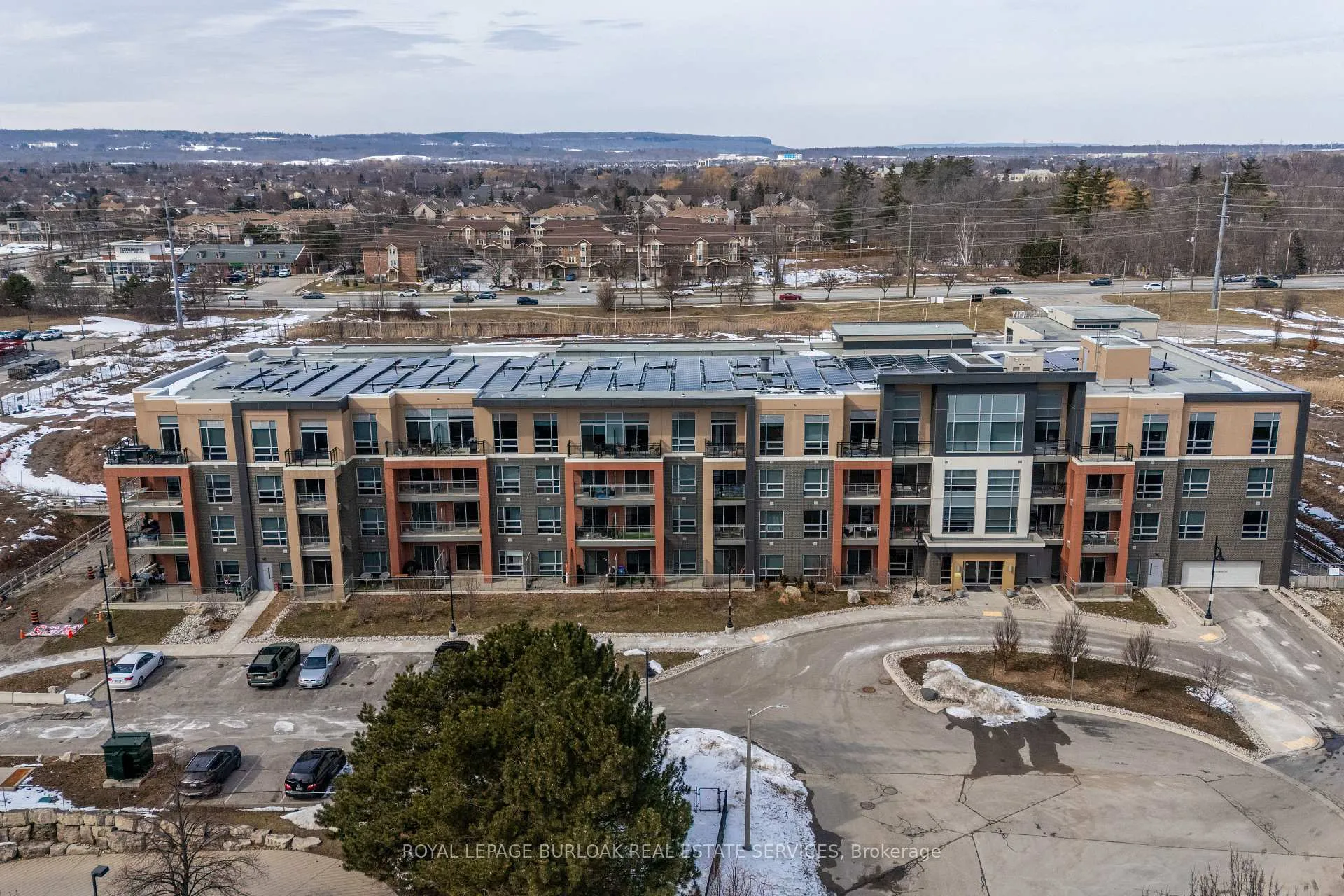 Photo 33 of Unit 114, 4040 Upper Middle Road, Burlington, Tansley — HOMEH