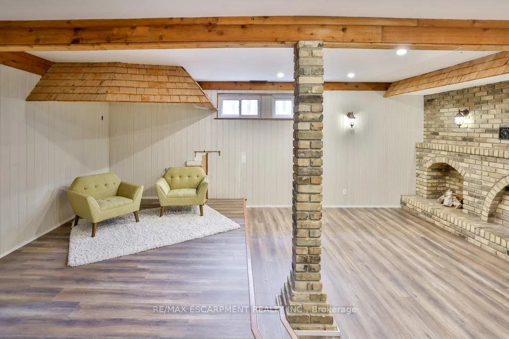 Photo 15 of 3354 Bristol Drive, Burlington, Palmer — HOMEH