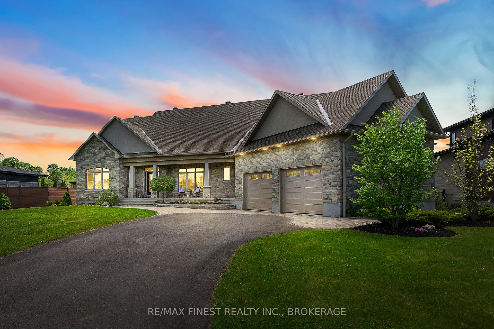 Photo 1 of 717 McManus Avenue, Ottawa, Manotick Village & Manotick Estates — HOMEH