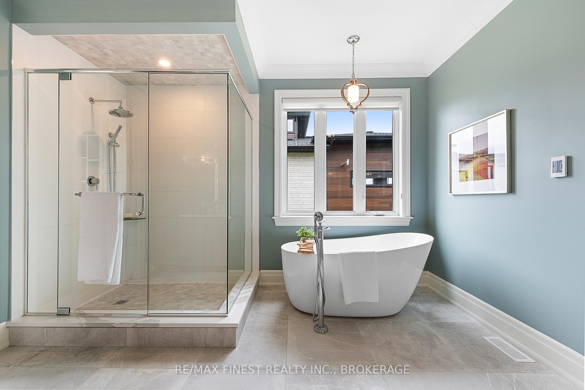 Photo 15 of 717 McManus Avenue, Ottawa, Manotick Village & Manotick Estates — HOMEH