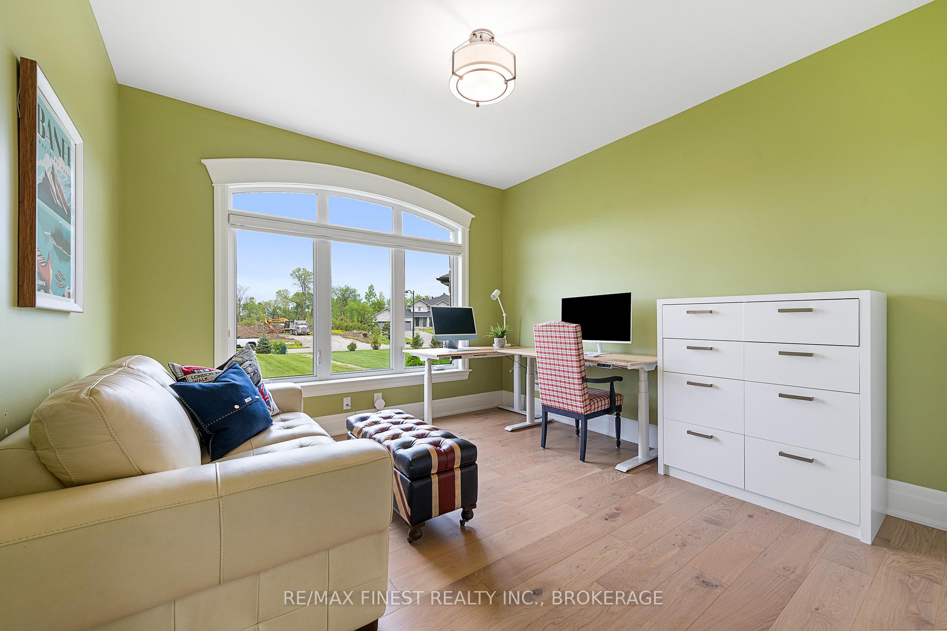 Photo 18 of 717 McManus Avenue, Ottawa, Manotick Village & Manotick Estates — HOMEH