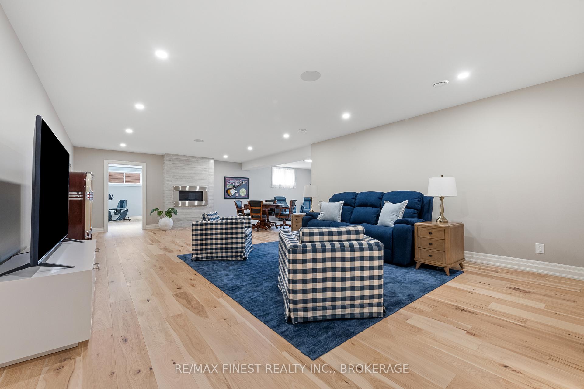 Photo 22 of 717 McManus Avenue, Ottawa, Manotick Village & Manotick Estates — HOMEH