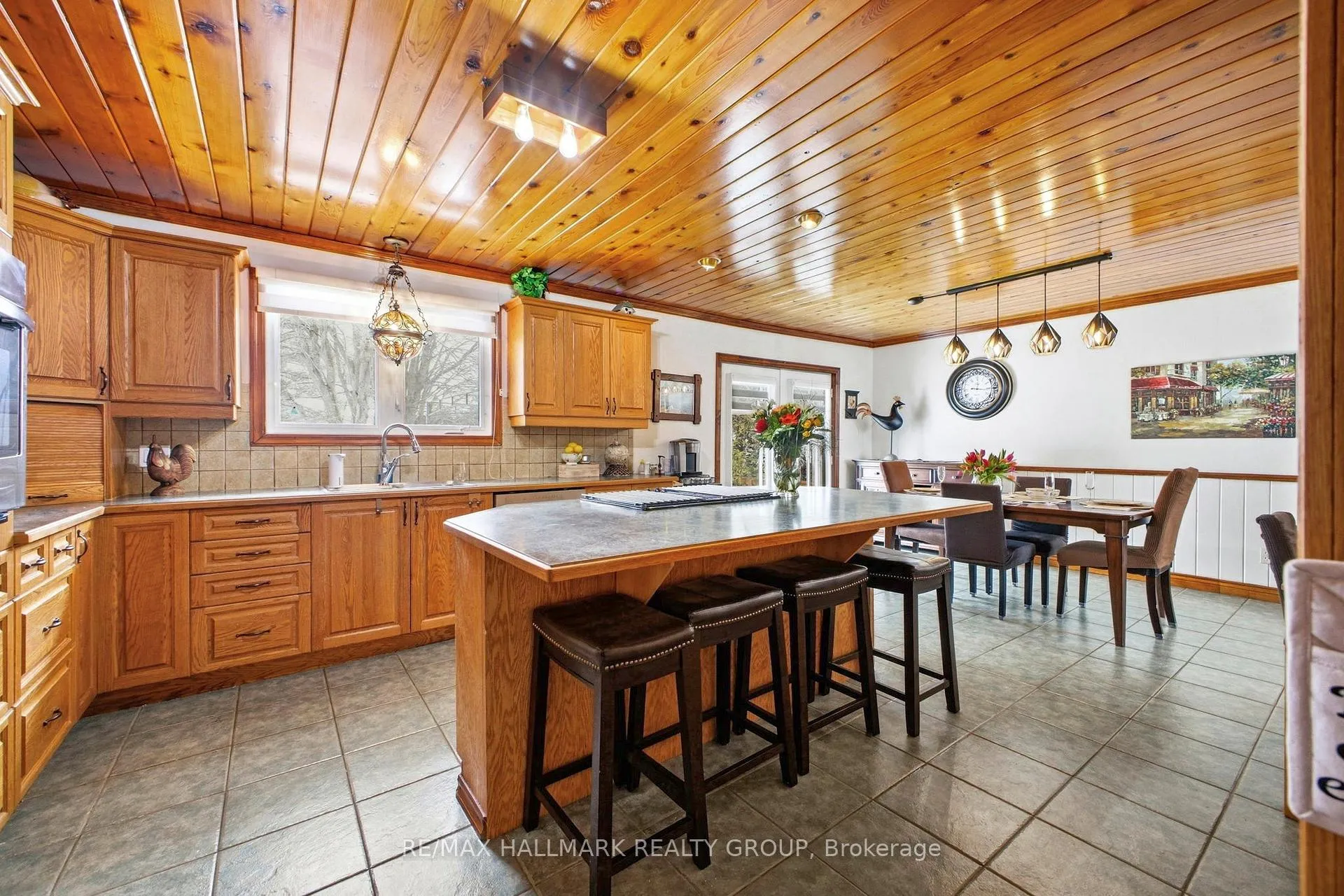 Photo 4 of 1572 Boyer Road, Ottawa, Chapel Hill — HOMEH