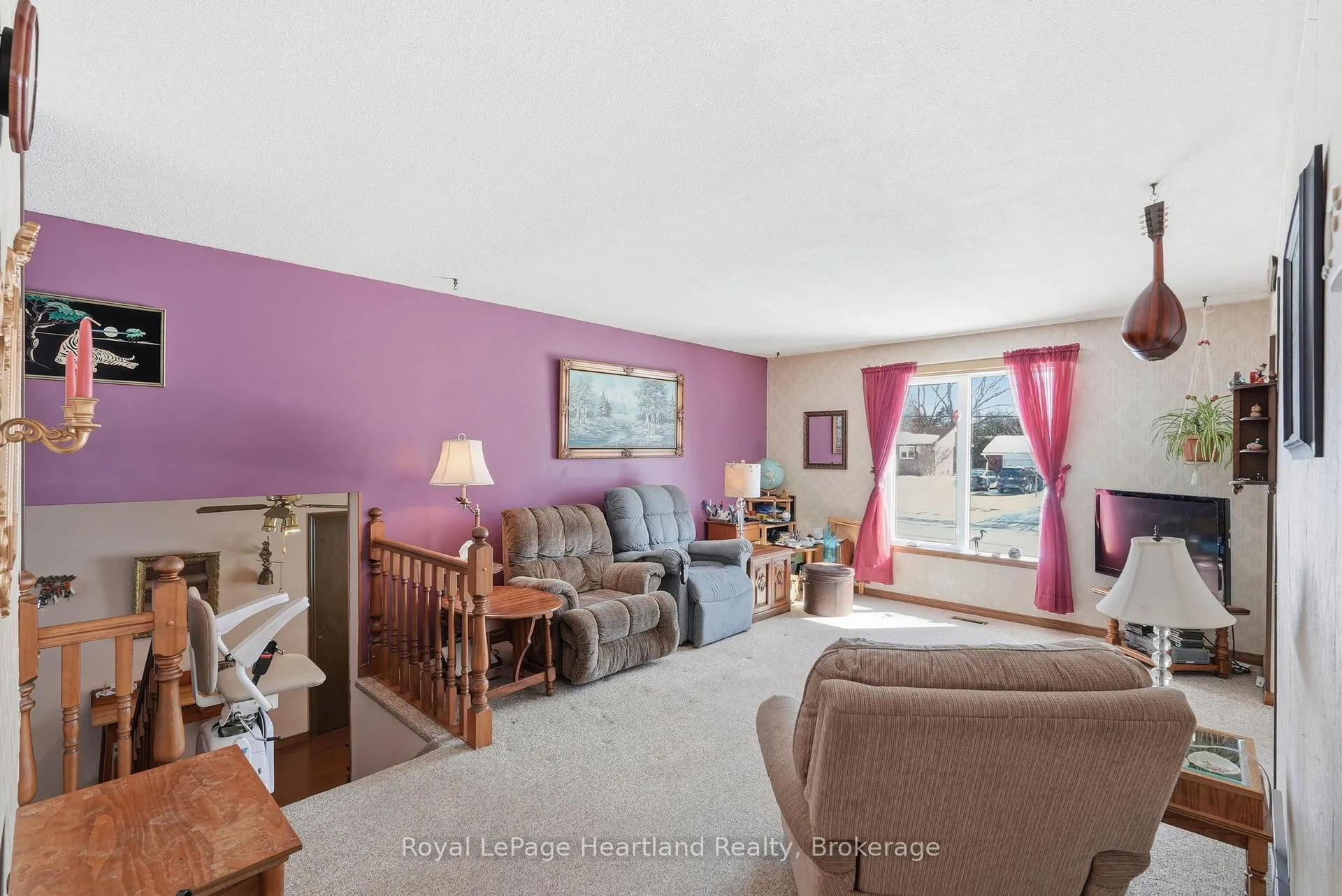 Photo 8 of 331 Sligo Road E, Wellington North, Mount Forest — HOMEH