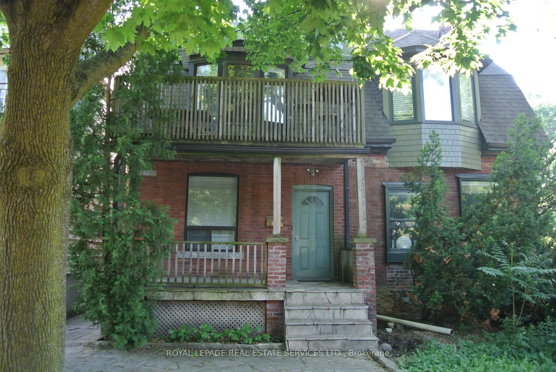Front of Unit Basement, 782 Palmerston Avenue