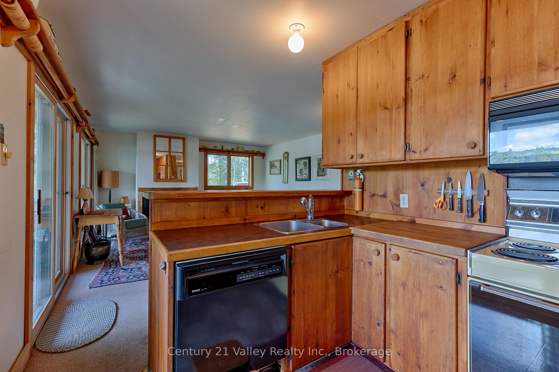 Photo 26 of 128 McDowell Lane, Horton, Horton Twp — HOMEH