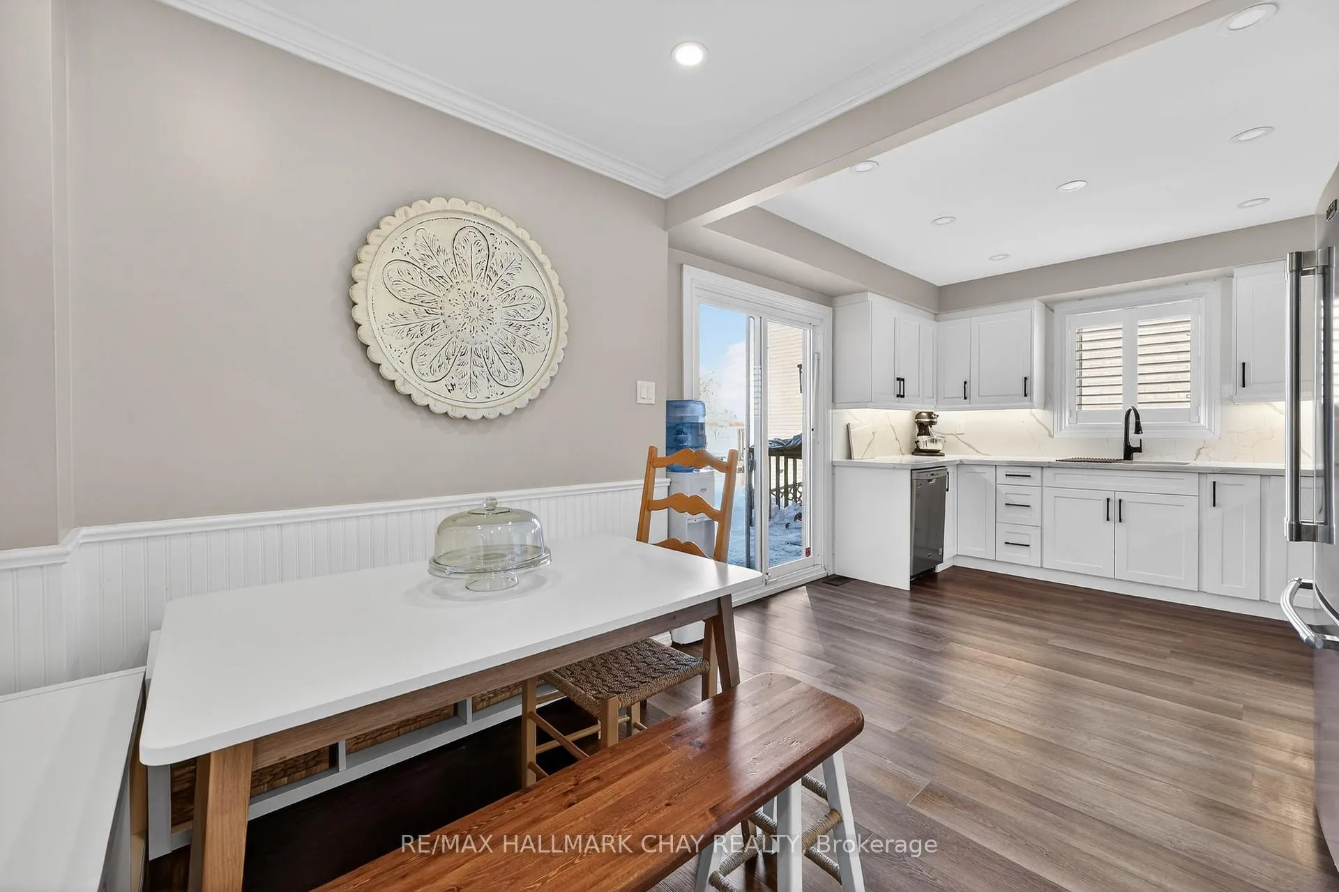 Photo 10 of 58 James Street, Barrie, Ardagh — HOMEH