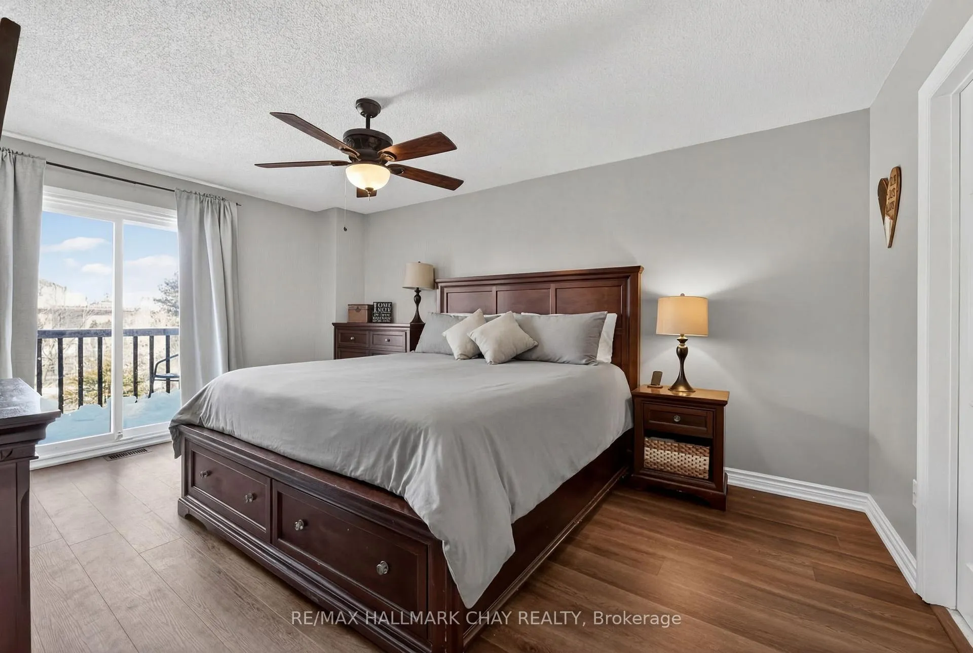 Photo 17 of 58 James Street, Barrie, Ardagh — HOMEH