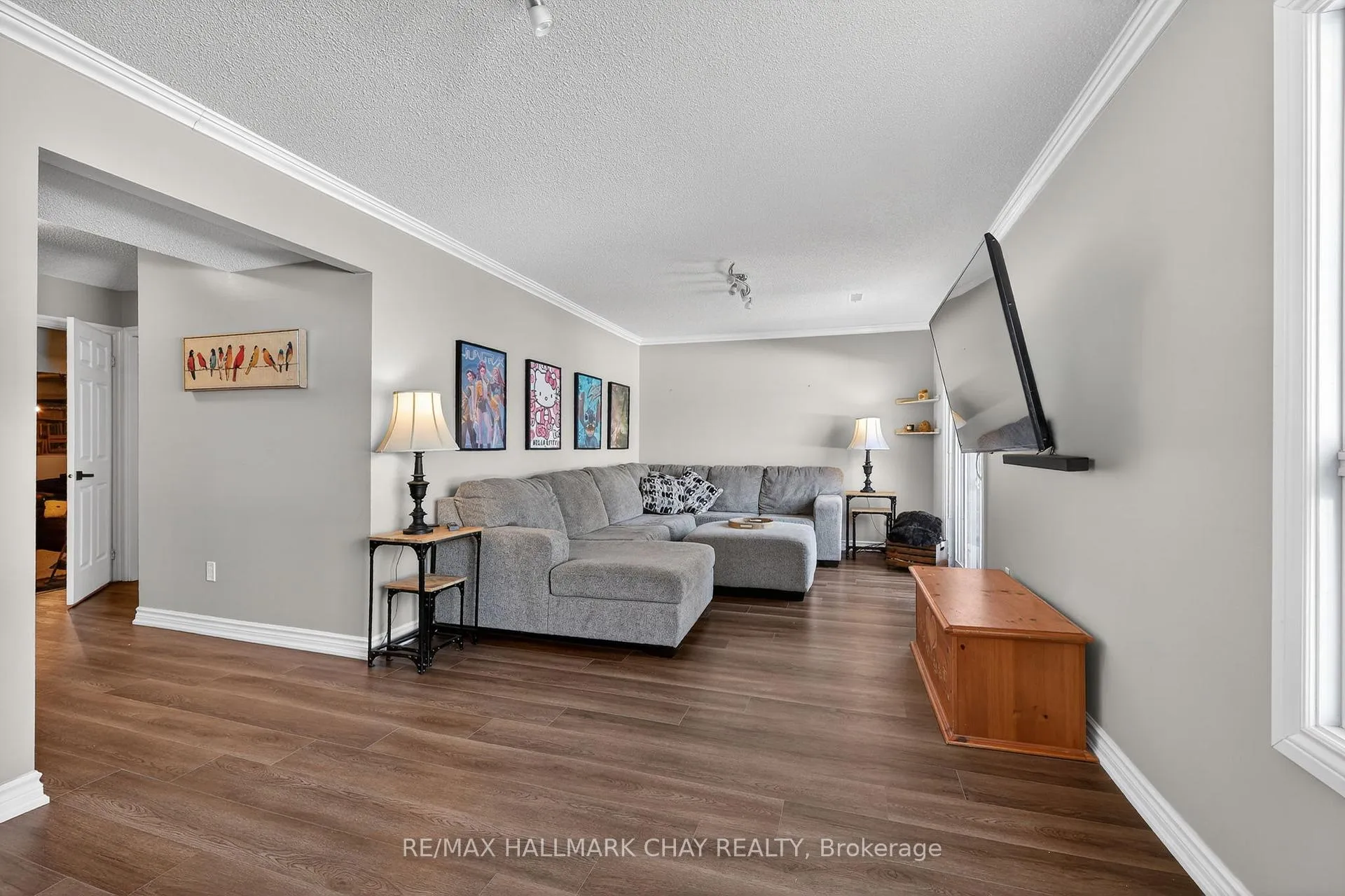 Photo 23 of 58 James Street, Barrie, Ardagh — HOMEH