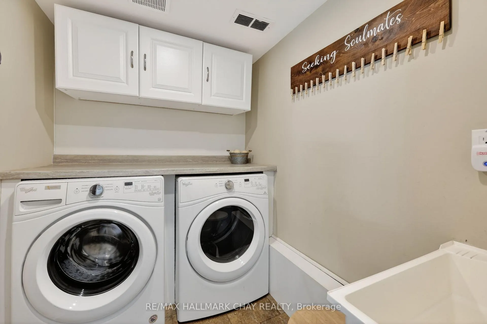 Photo 27 of 58 James Street, Barrie, Ardagh — HOMEH