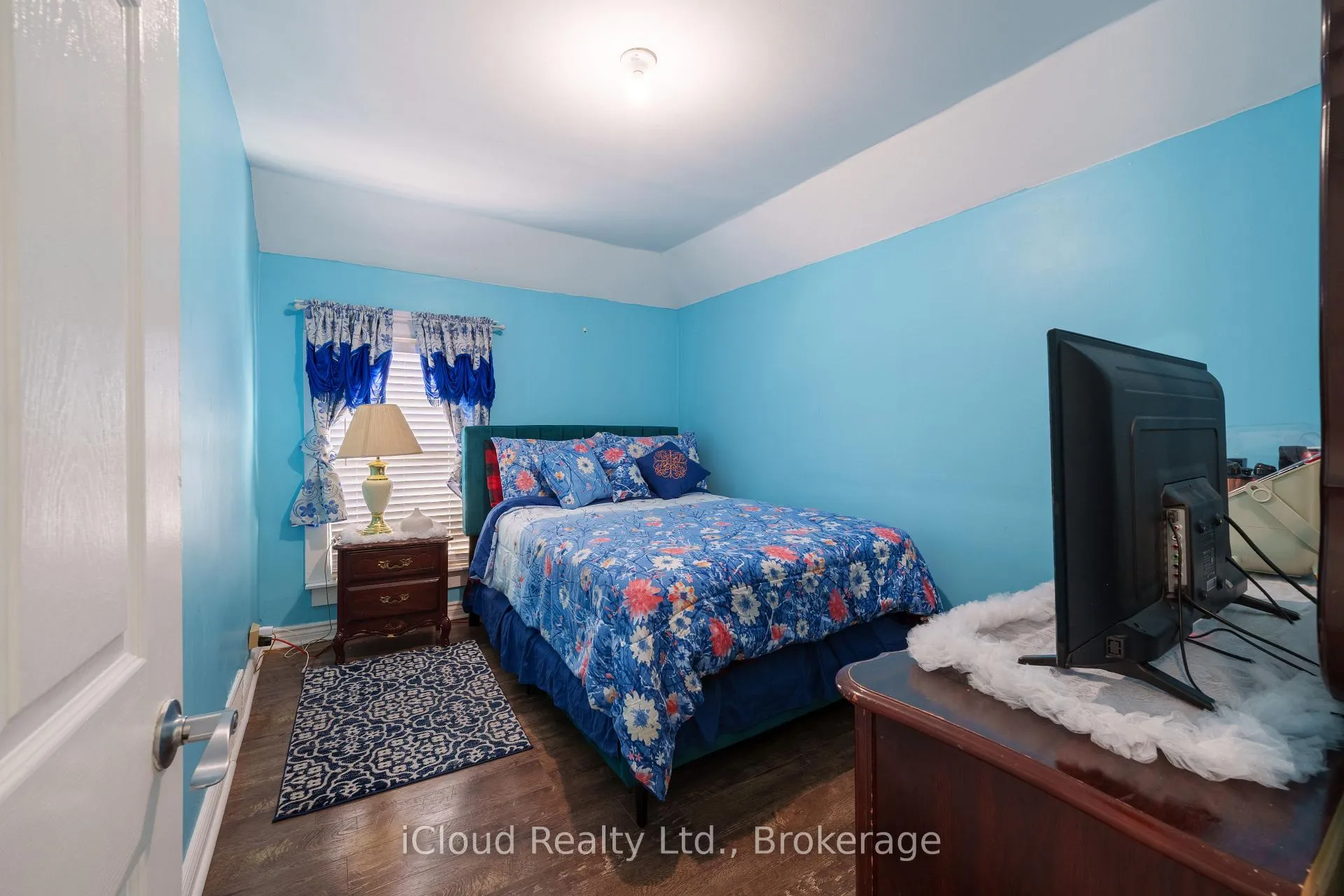 Photo 15 of 2 Richmond Avenue, St. Catharines, E. Chester — HOMEH
