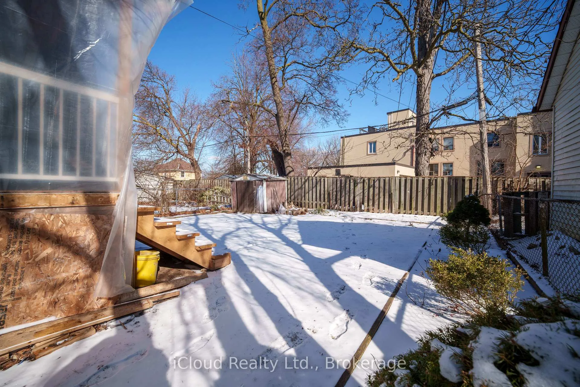 Photo 24 of 2 Richmond Avenue, St. Catharines, E. Chester — HOMEH