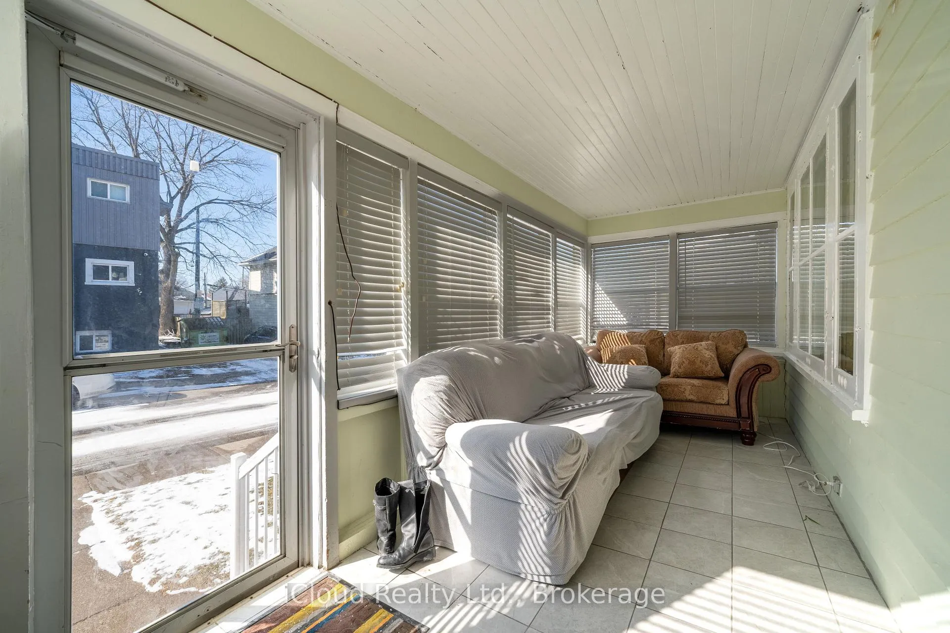 Photo 26 of 2 Richmond Avenue, St. Catharines, E. Chester — HOMEH