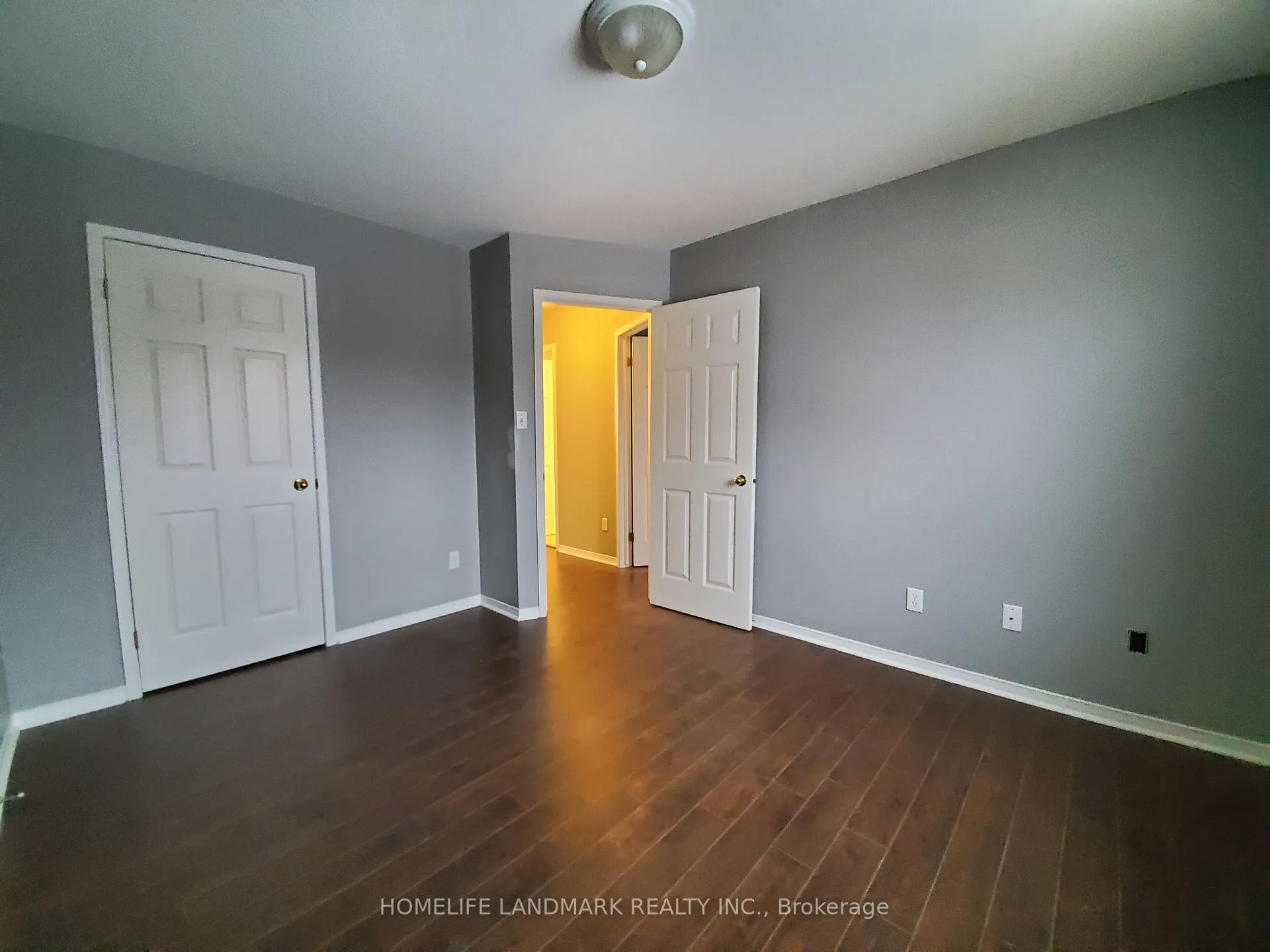 Photo 12 of 23 Kendrick Court, Hamilton, Ancaster — HOMEH