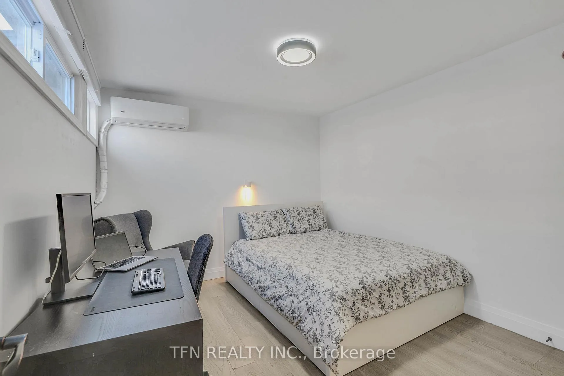 Photo 14 of Unit 115, 242 Milestone Crescent, Aurora, Aurora Village — HOMEH
