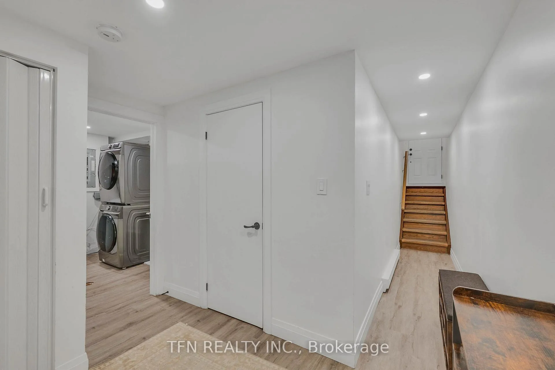 Photo 17 of Unit 115, 242 Milestone Crescent, Aurora, Aurora Village — HOMEH