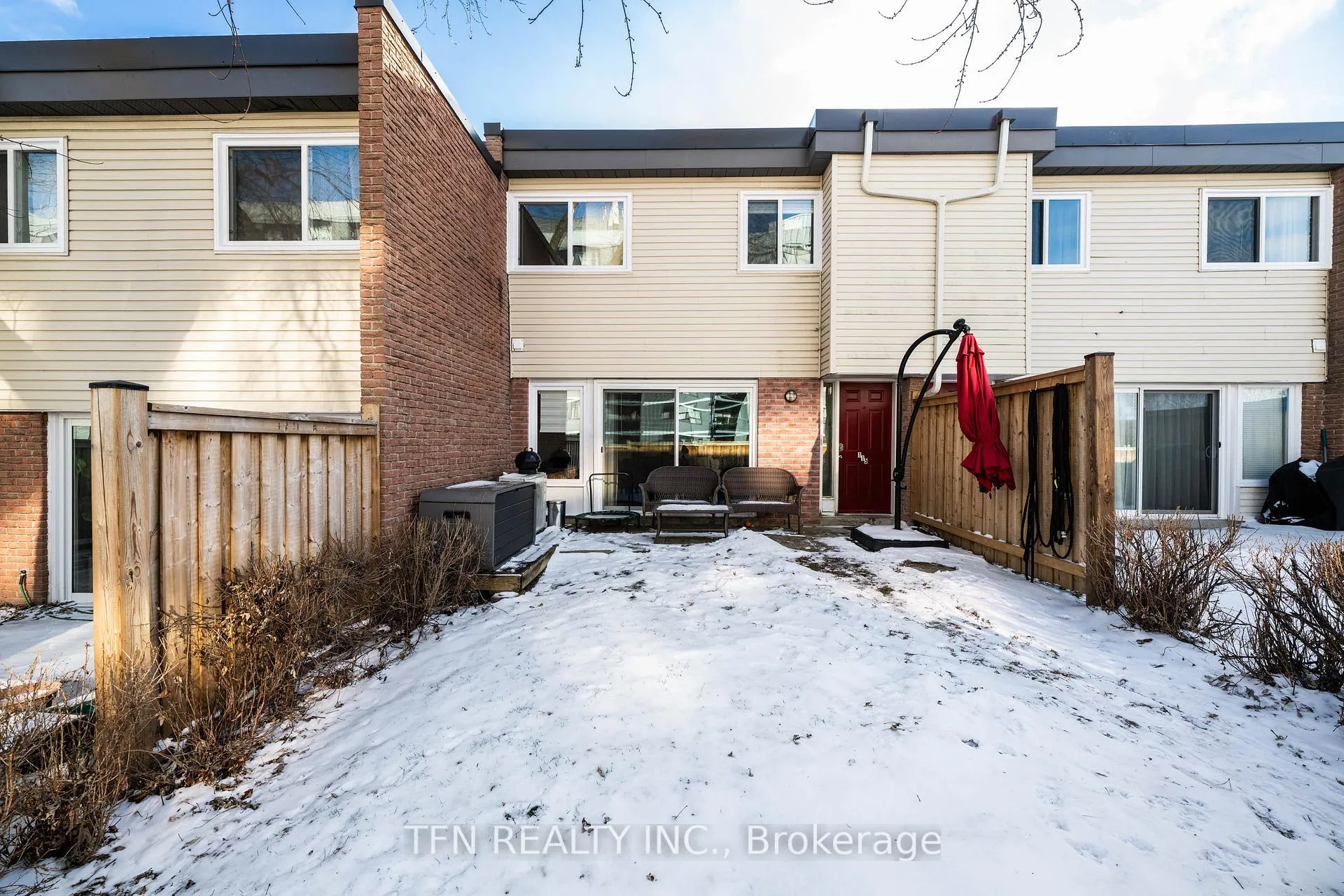 Photo 25 of Unit 115, 242 Milestone Crescent, Aurora, Aurora Village — HOMEH