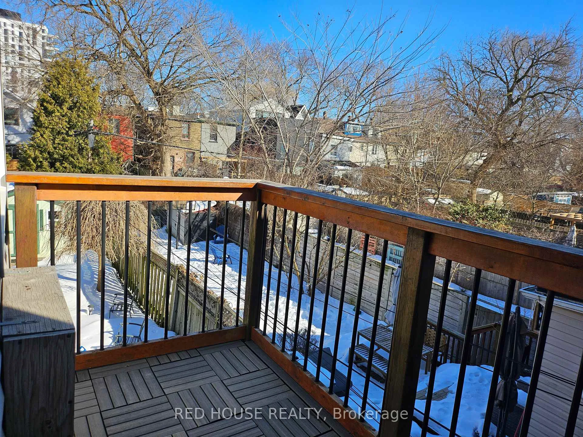 Photo 13 of Unit Upper, 37 Connaught Avenue, Toronto, Greenwood-Coxwell — HOMEH