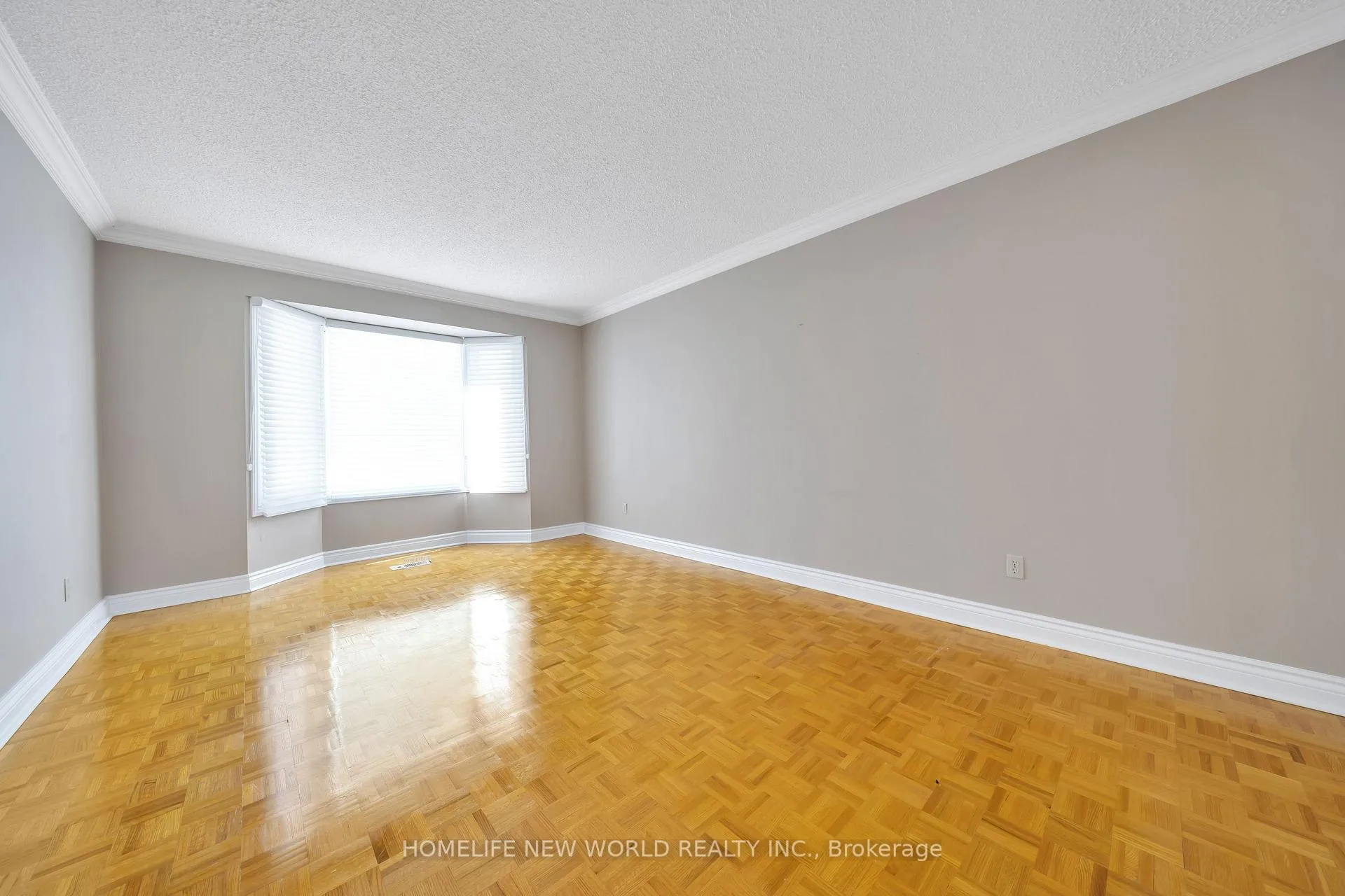 Photo 2 of 120 Harvest Moon Drive, Markham, Milliken Mills West — HOMEH