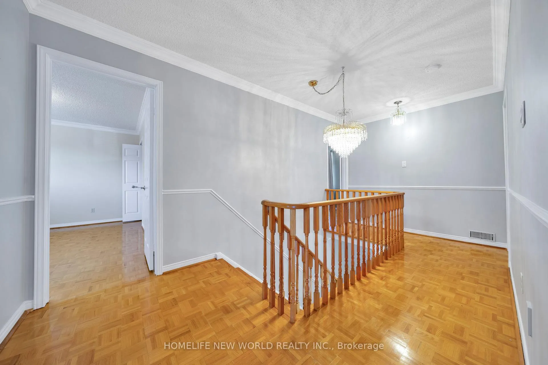 Photo 11 of 120 Harvest Moon Drive, Markham, Milliken Mills West — HOMEH