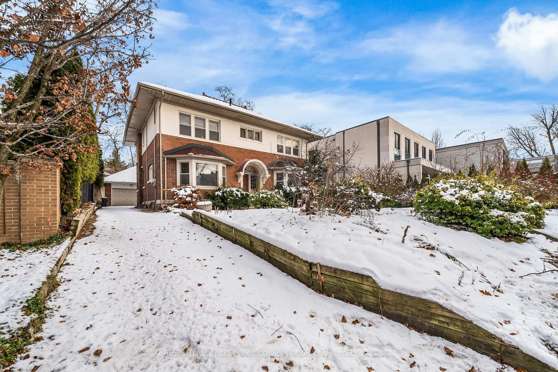 Photo 6 of 181A Poplar Plains Road, Toronto, Casa Loma — HOMEH