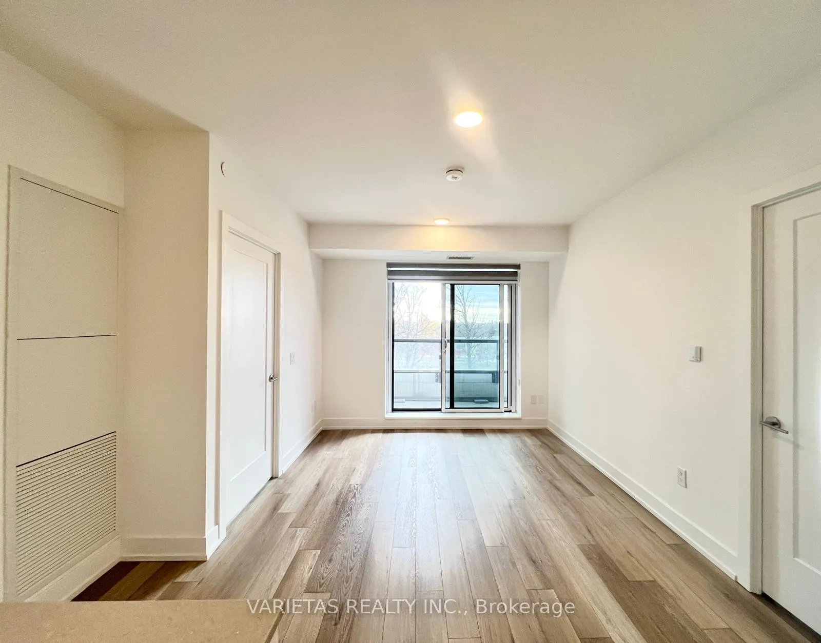 Photo 15 of Unit 610, 8 Cedarland Drive, Markham, Unionville — HOMEH