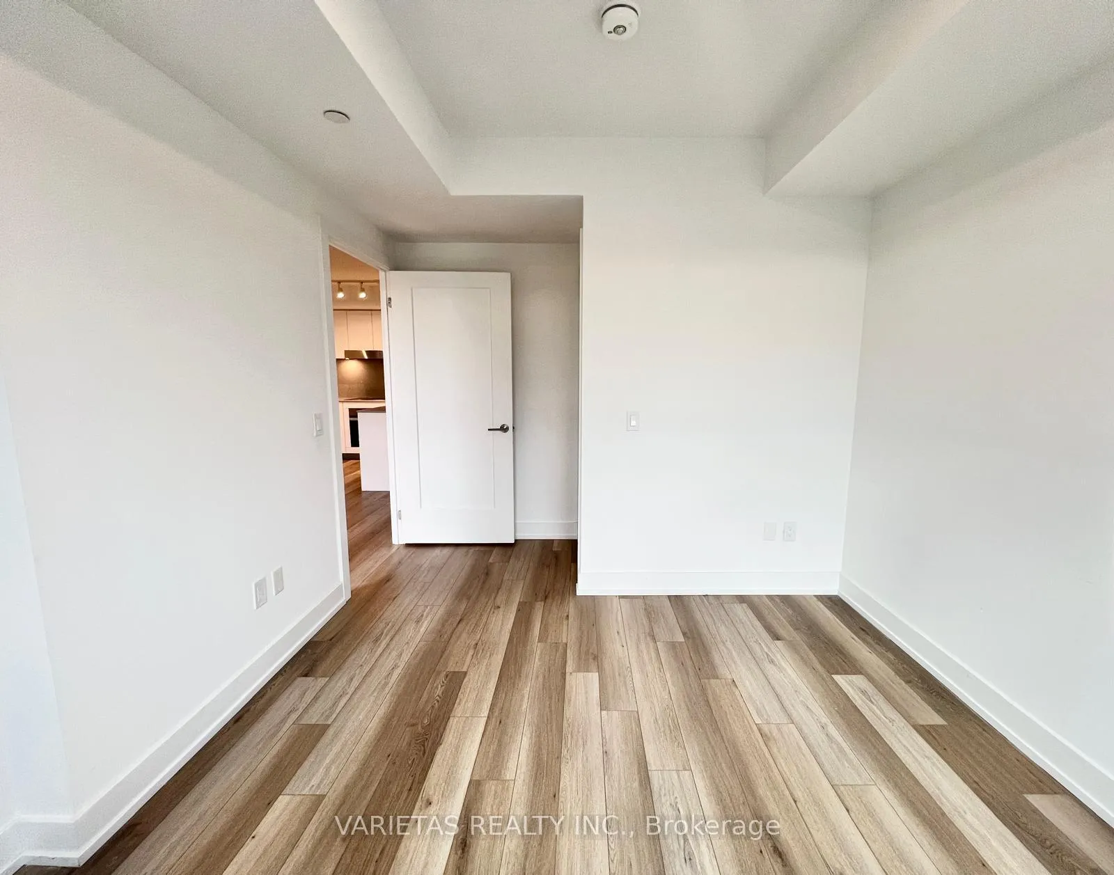 Photo 20 of Unit 610, 8 Cedarland Drive, Markham, Unionville — HOMEH