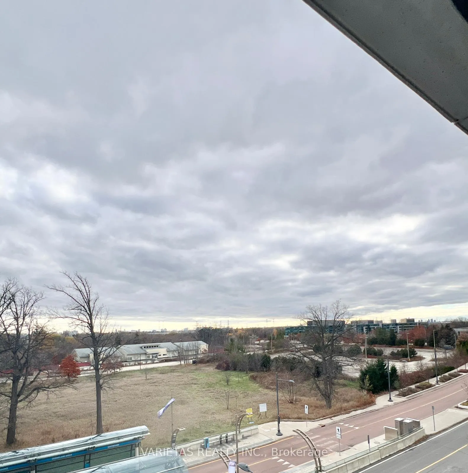 Photo 24 of Unit 610, 8 Cedarland Drive, Markham, Unionville — HOMEH