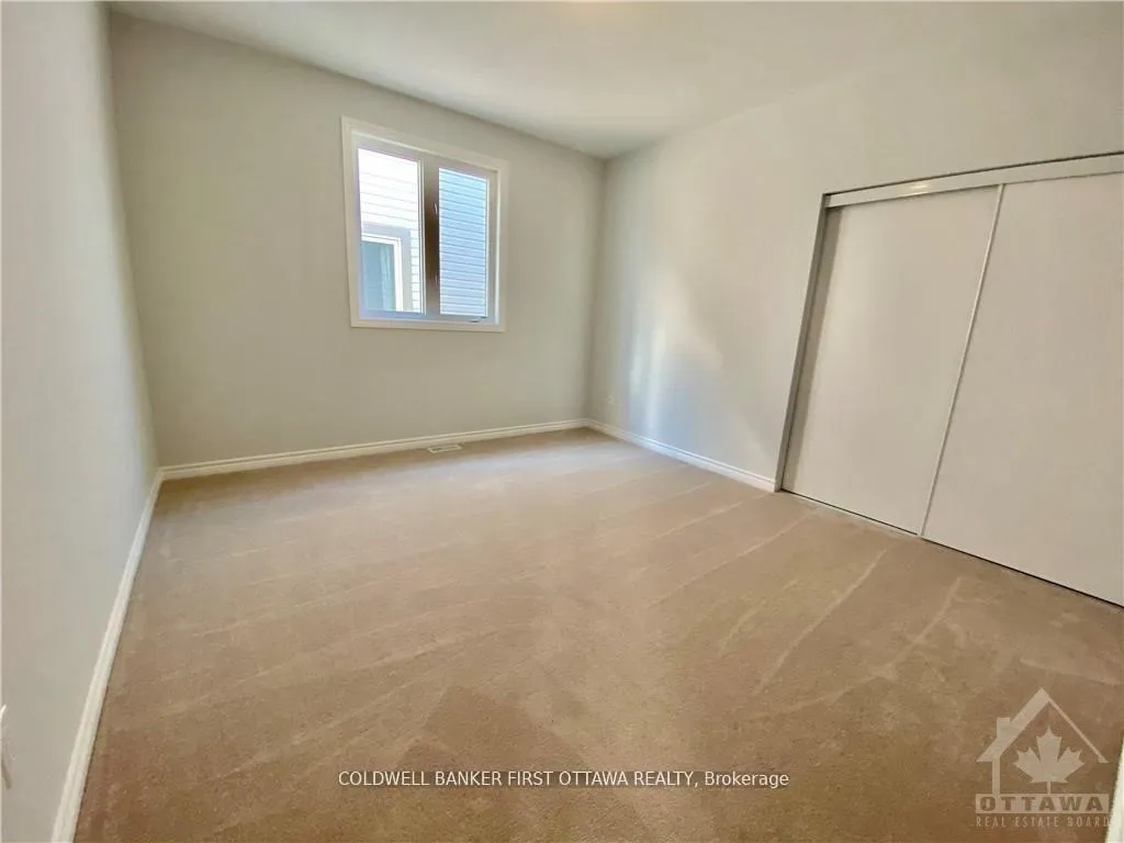 Photo 11 of 924 Whimbrel Way, Ottawa, Barrhaven - Half Moon Bay — HOMEH