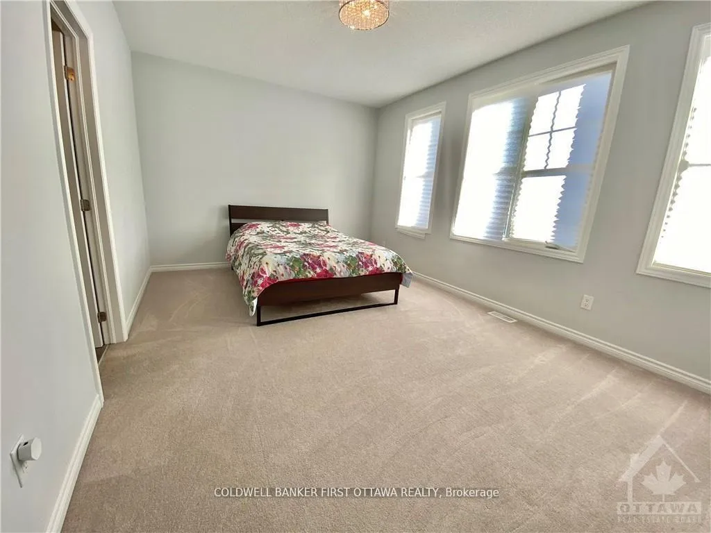 Photo 14 of 924 Whimbrel Way, Ottawa, Barrhaven - Half Moon Bay — HOMEH