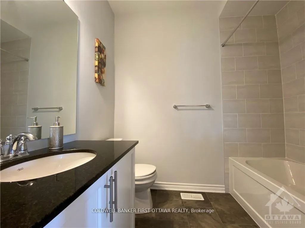 Photo 15 of 924 Whimbrel Way, Ottawa, Barrhaven - Half Moon Bay — HOMEH
