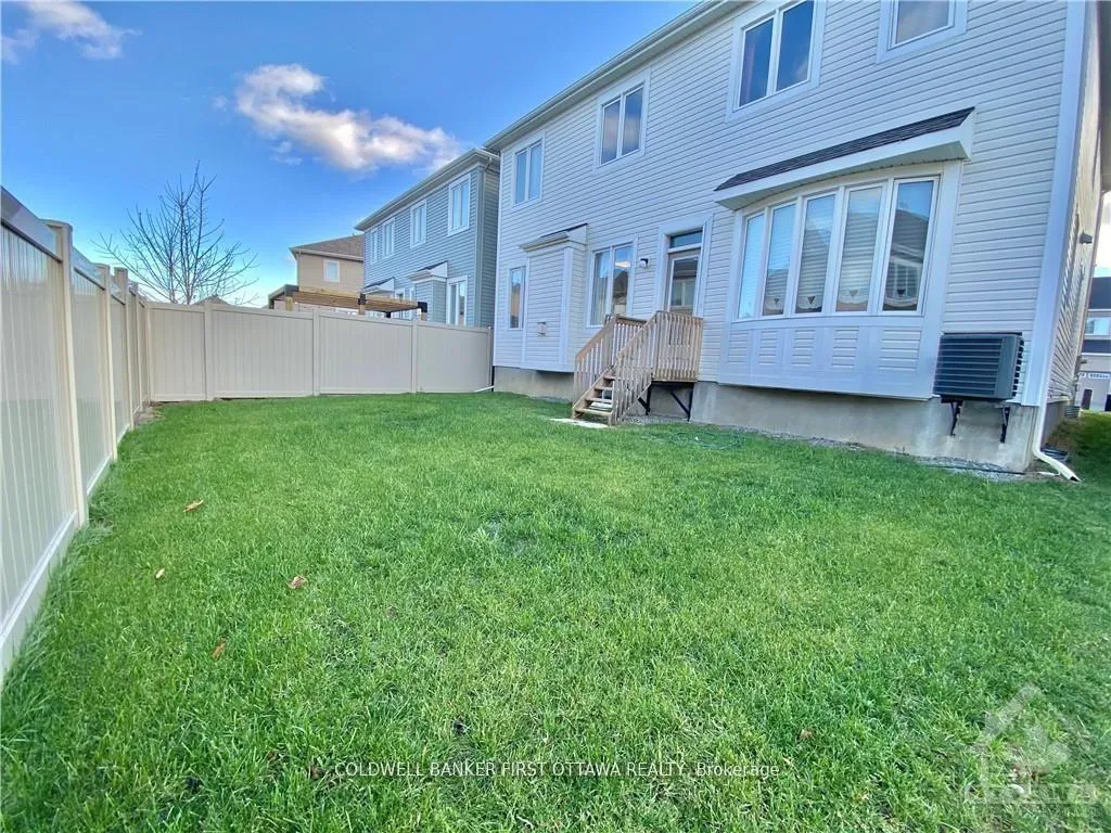 Photo 16 of 924 Whimbrel Way, Ottawa, Barrhaven - Half Moon Bay — HOMEH