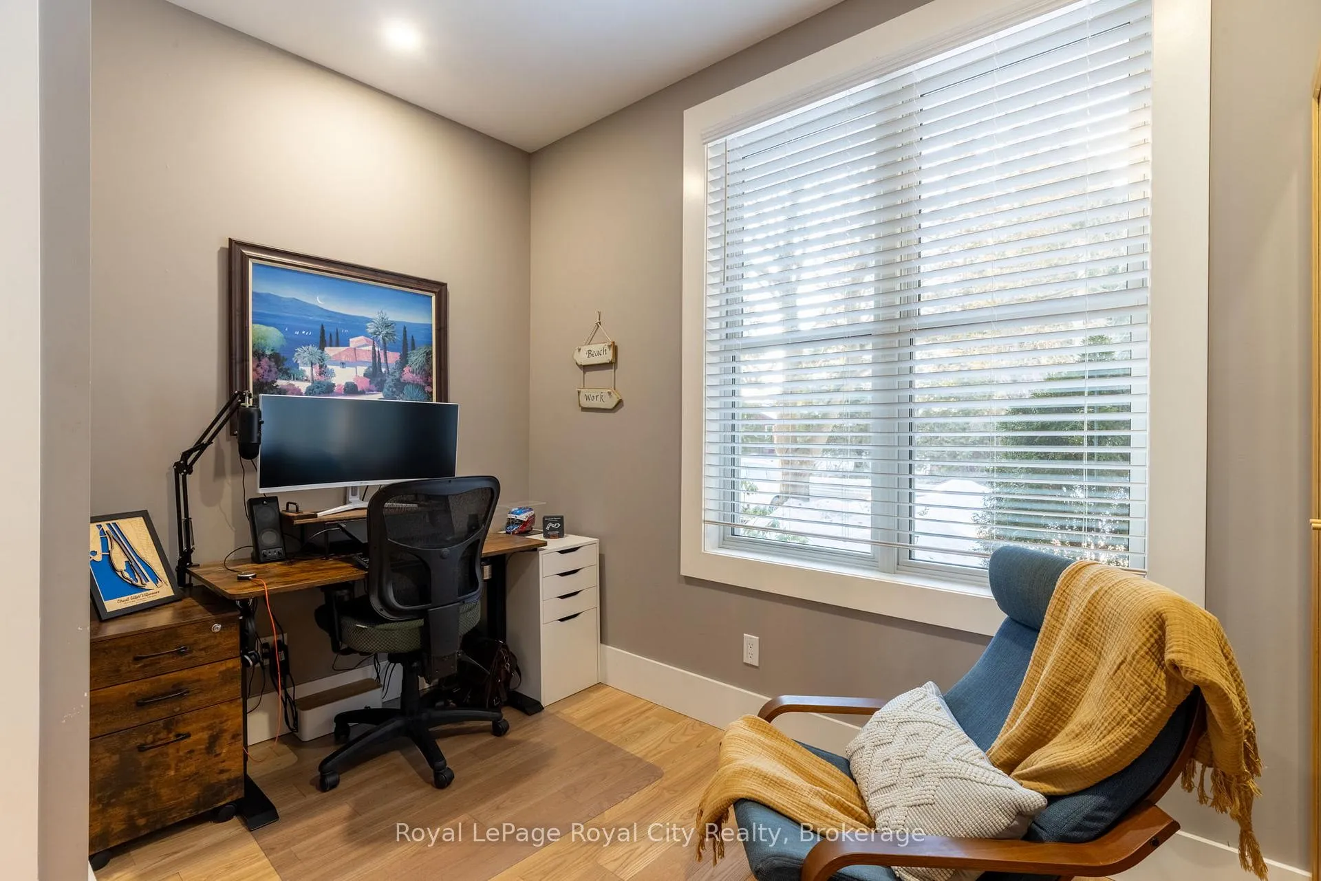 Photo 16 of 255 Normandy Avenue, Waterloo, Lincoln Village — HOMEH