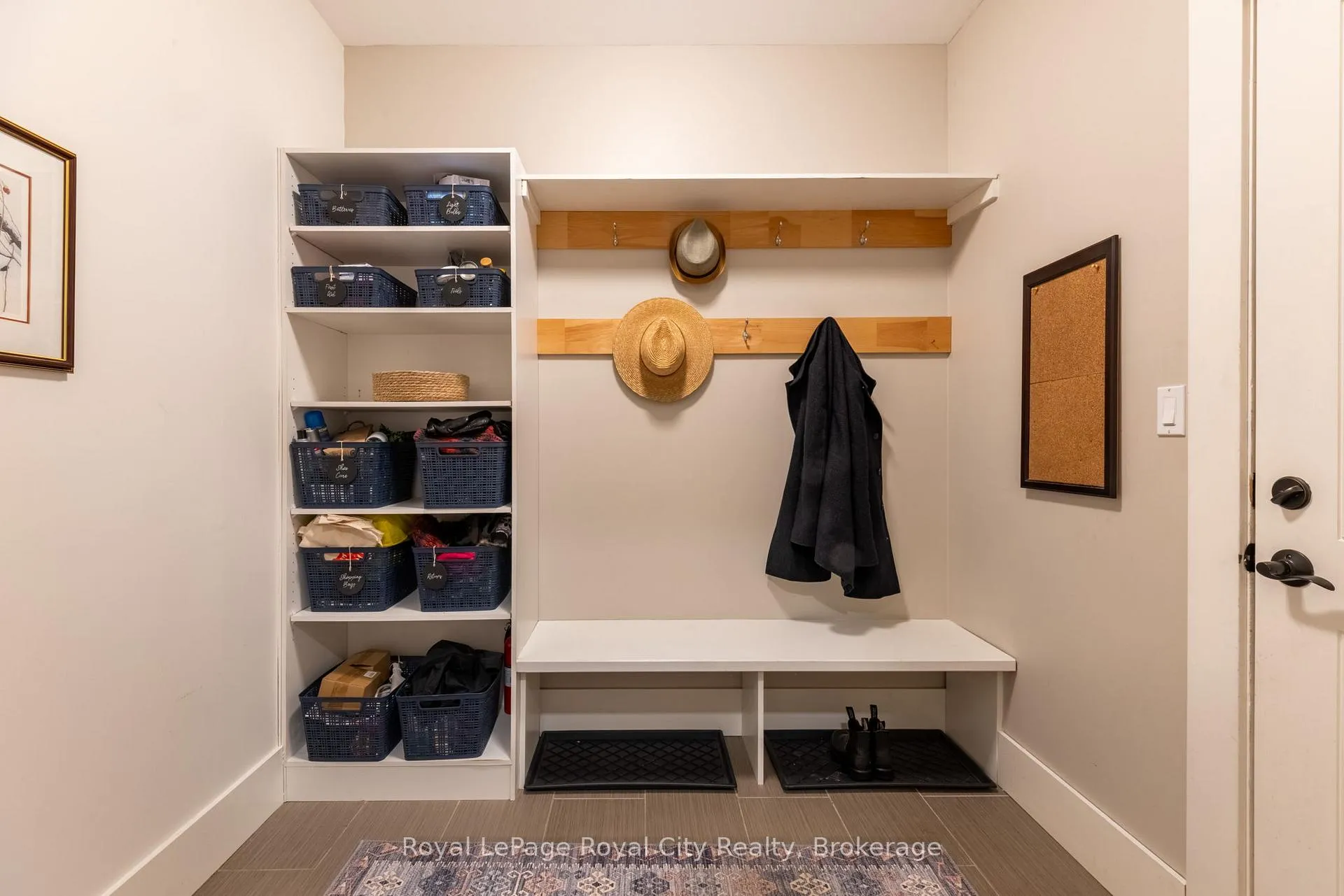 Photo 18 of 255 Normandy Avenue, Waterloo, Lincoln Village — HOMEH
