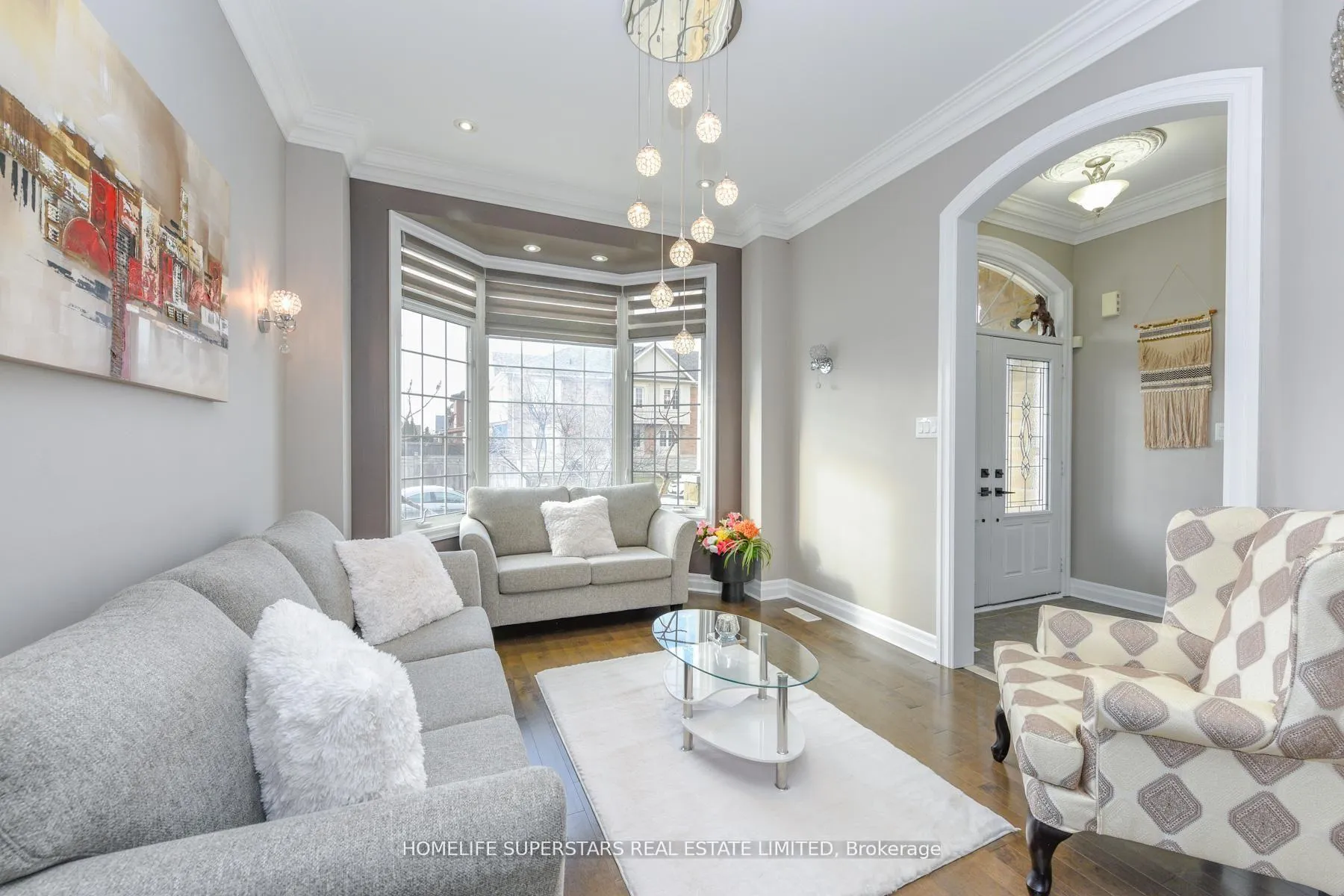 Photo 3 of 8 Bainsville Circle, Brampton, Bram East — HOMEH