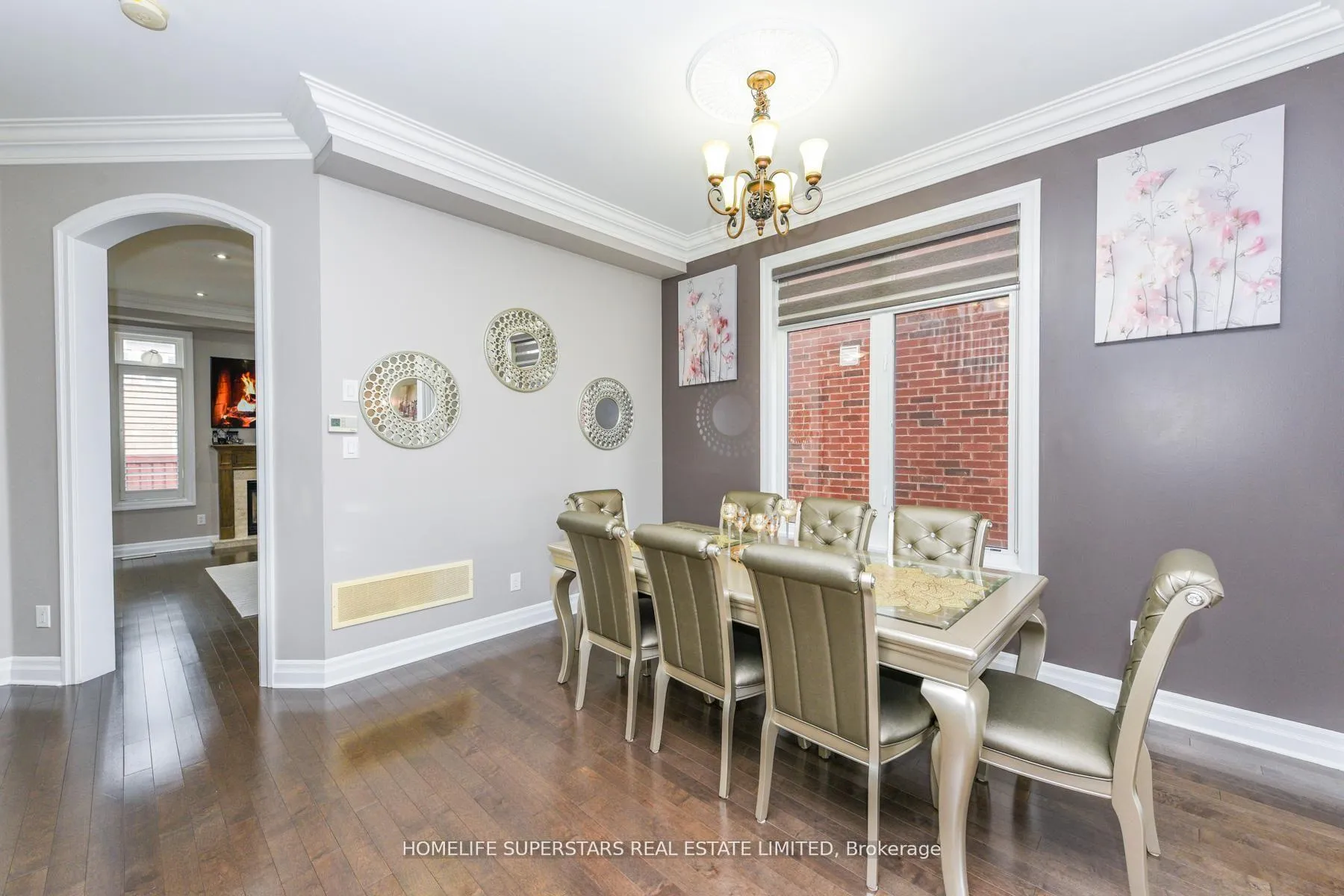 Photo 12 of 8 Bainsville Circle, Brampton, Bram East — HOMEH