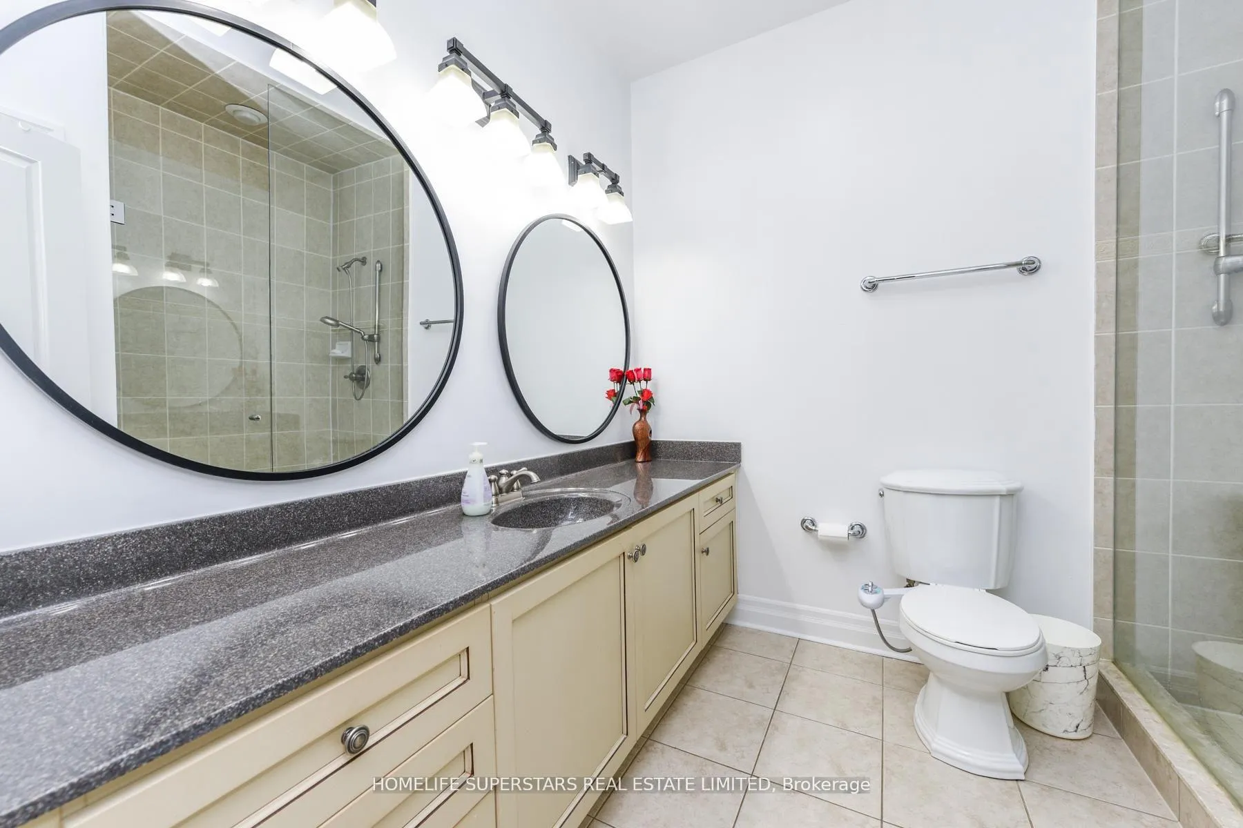 Photo 15 of 8 Bainsville Circle, Brampton, Bram East — HOMEH
