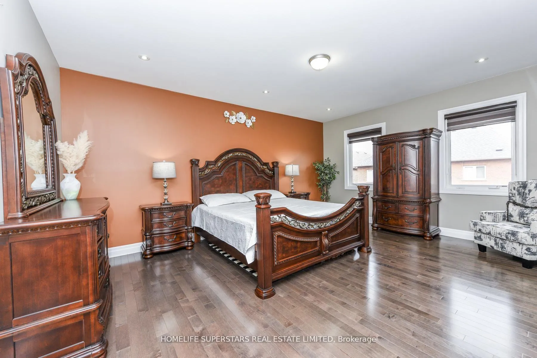 Photo 23 of 8 Bainsville Circle, Brampton, Bram East — HOMEH