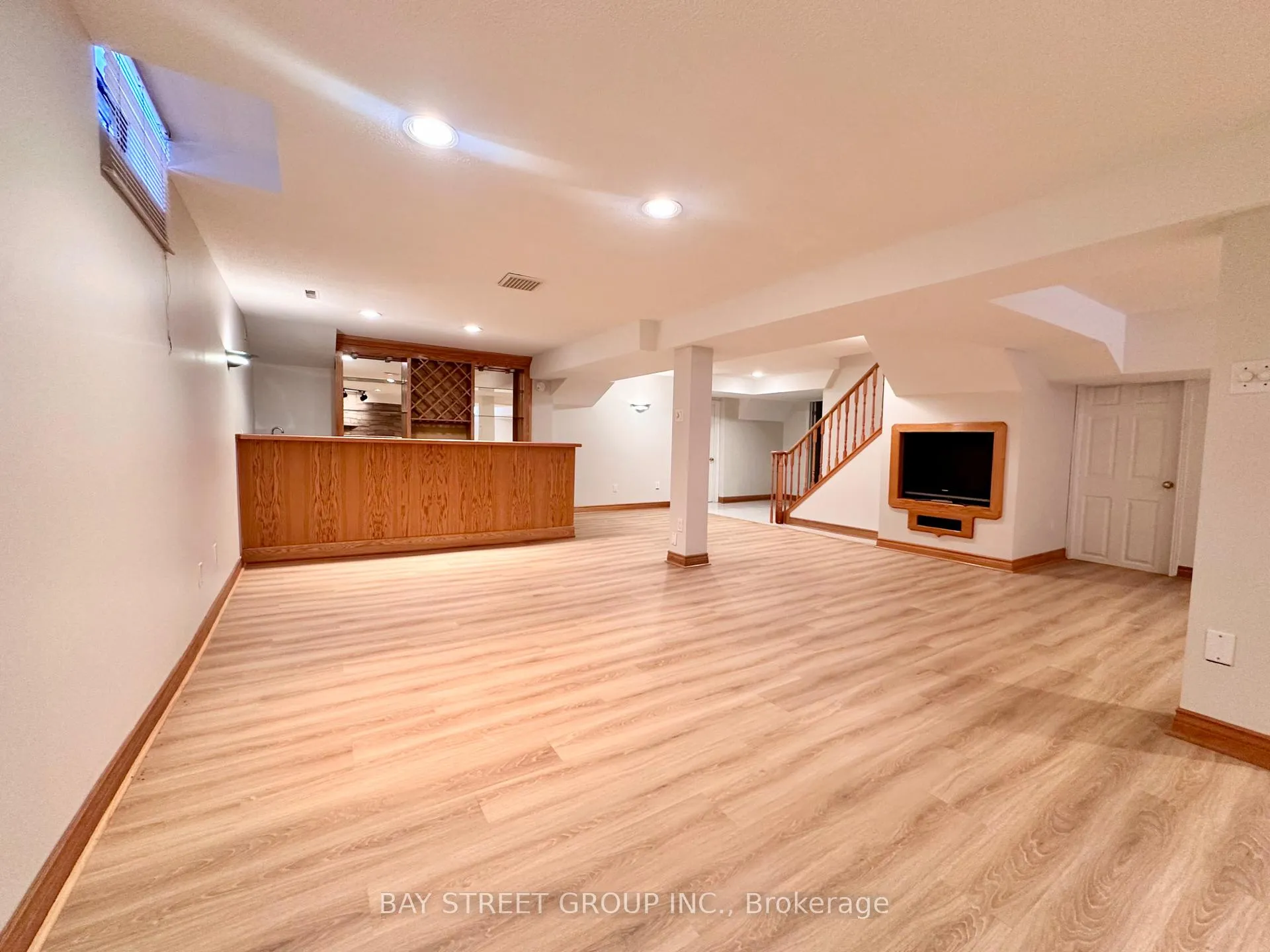 Photo 15 of 7 Delancey Crescent, Markham, Markville — HOMEH