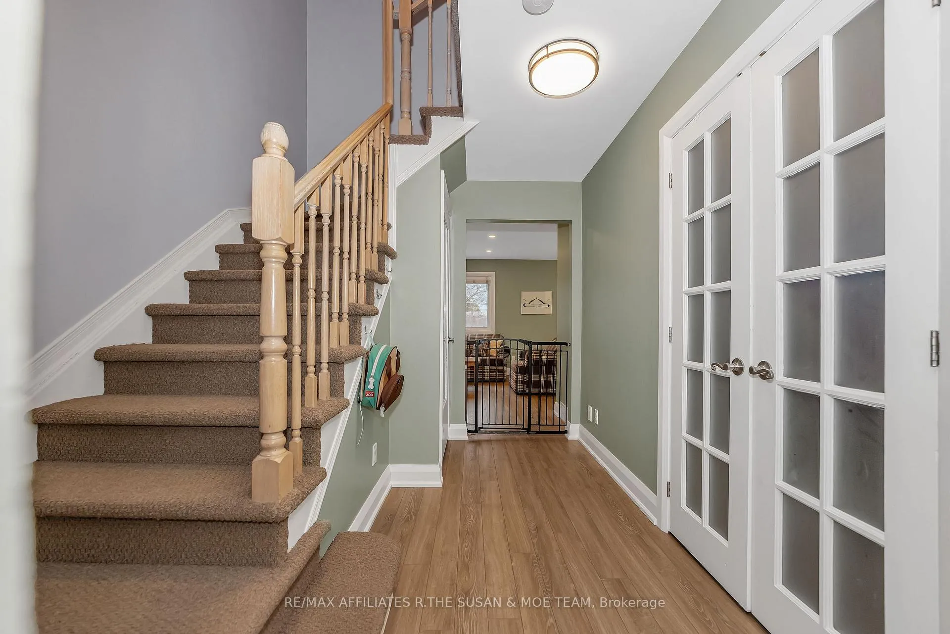 Photo 4 of 59 Birchbank Crescent, Ottawa, Kanata - Bridlewood — HOMEH