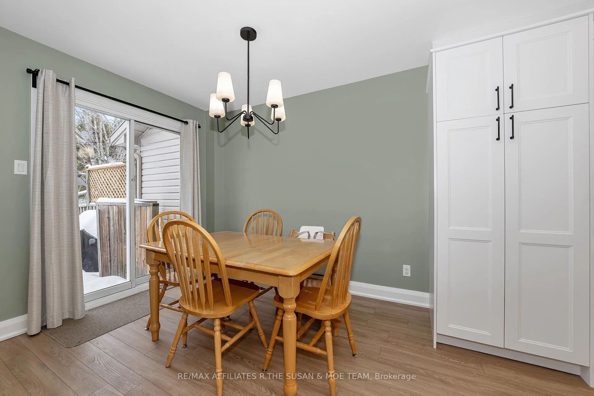 Photo 6 of 59 Birchbank Crescent, Ottawa, Kanata - Bridlewood — HOMEH