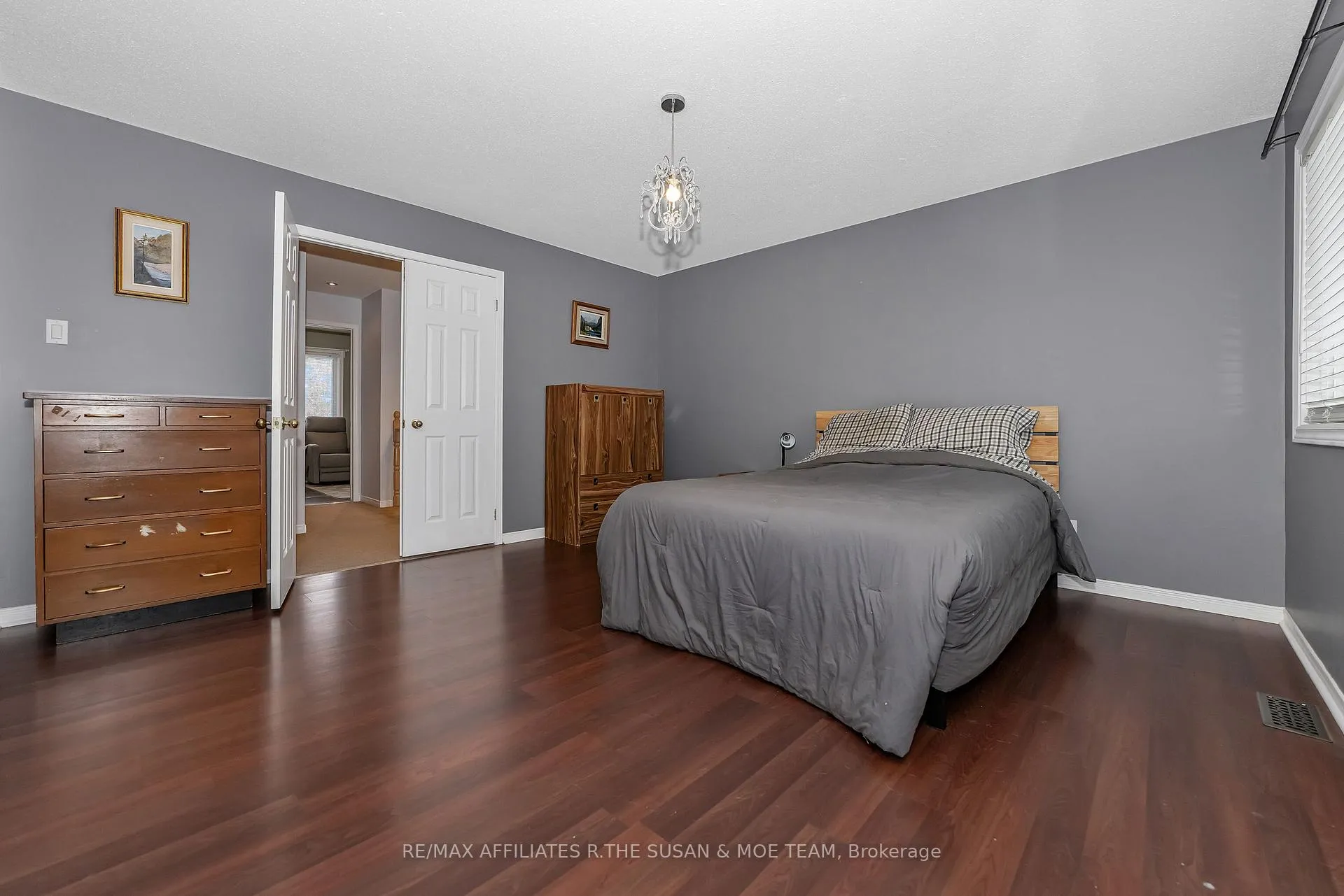 Photo 15 of 59 Birchbank Crescent, Ottawa, Kanata - Bridlewood — HOMEH