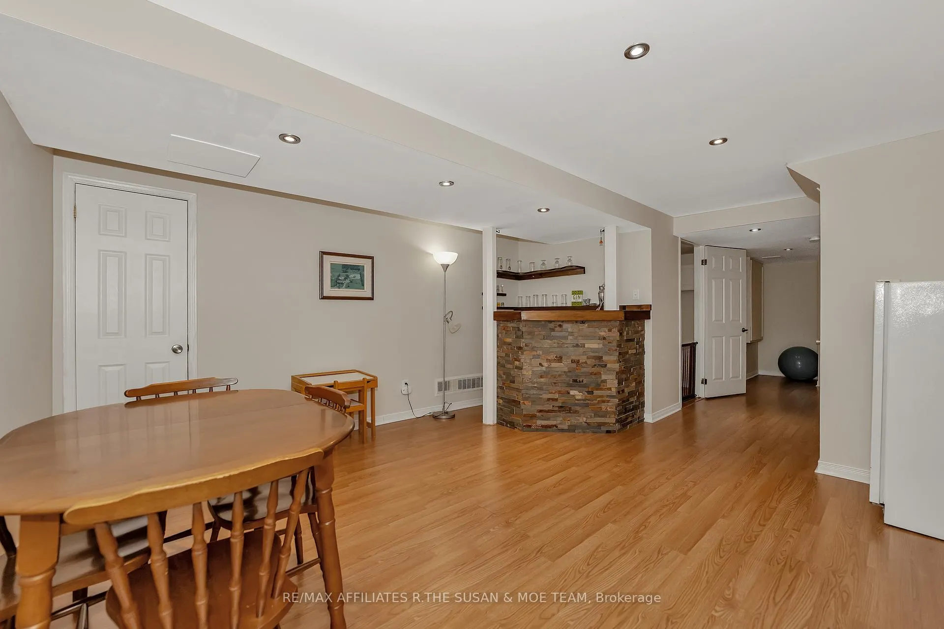 Photo 27 of 59 Birchbank Crescent, Ottawa, Kanata - Bridlewood — HOMEH