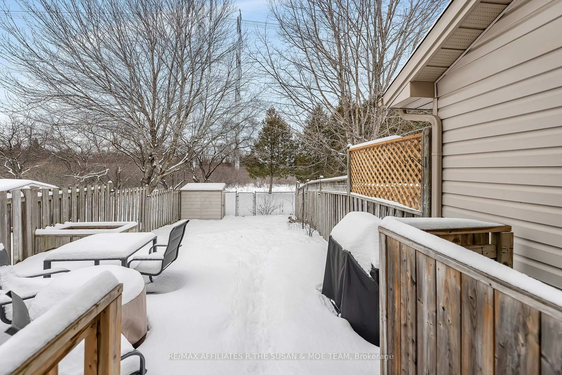 Photo 29 of 59 Birchbank Crescent, Ottawa, Kanata - Bridlewood — HOMEH