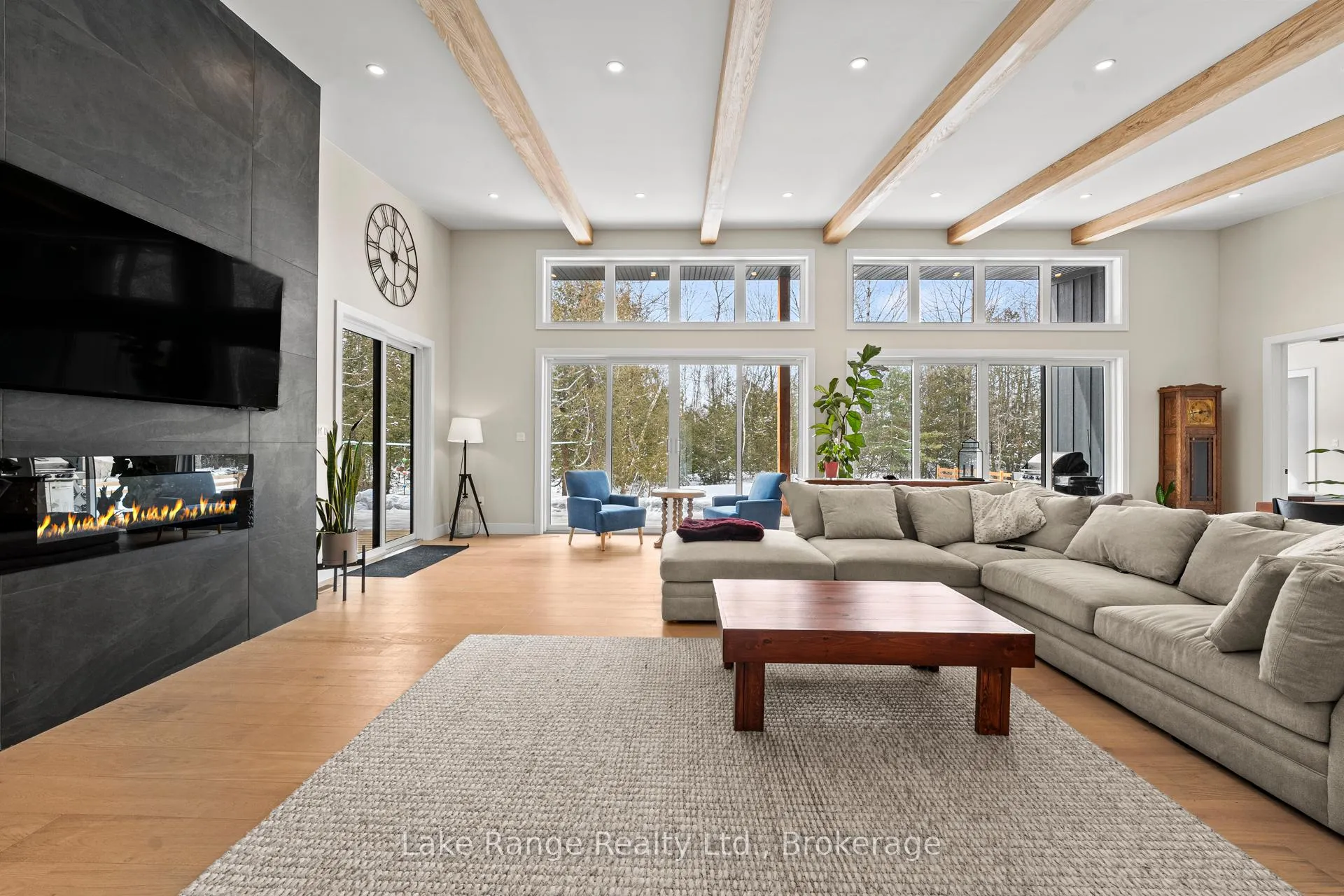 Photo 6 of 23 Green Brae Crescent, Huron-Kinloss, Kinloss — HOMEH