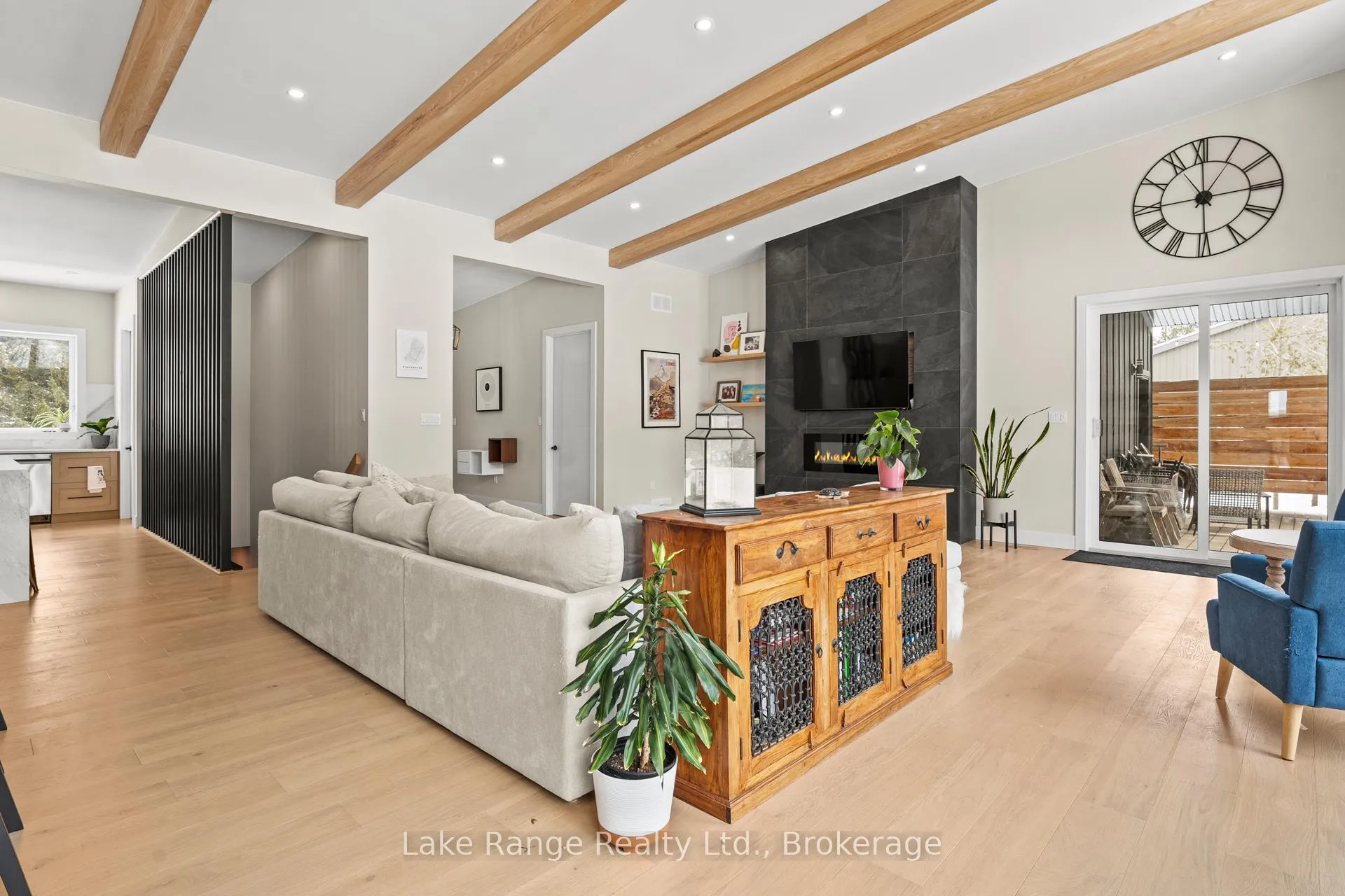 Photo 9 of 23 Green Brae Crescent, Huron-Kinloss, Kinloss — HOMEH