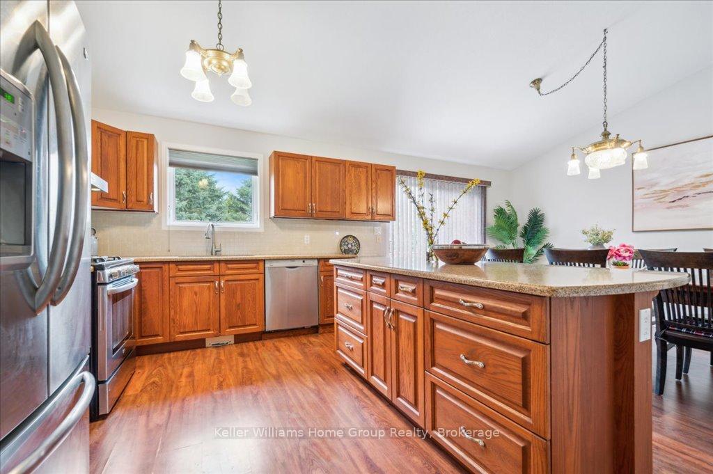 Photo 10 of 51 Nesbitt Street, Mapleton, Rural Mapleton — HOMEH